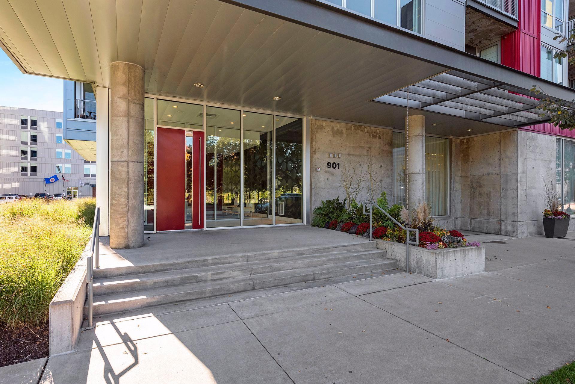 View of Residential at 901 2nd Street #905, Minneapolis MN 55415, Minneapolis (34 of 57) - Mike Wilen | Minnesota Team Real Estate