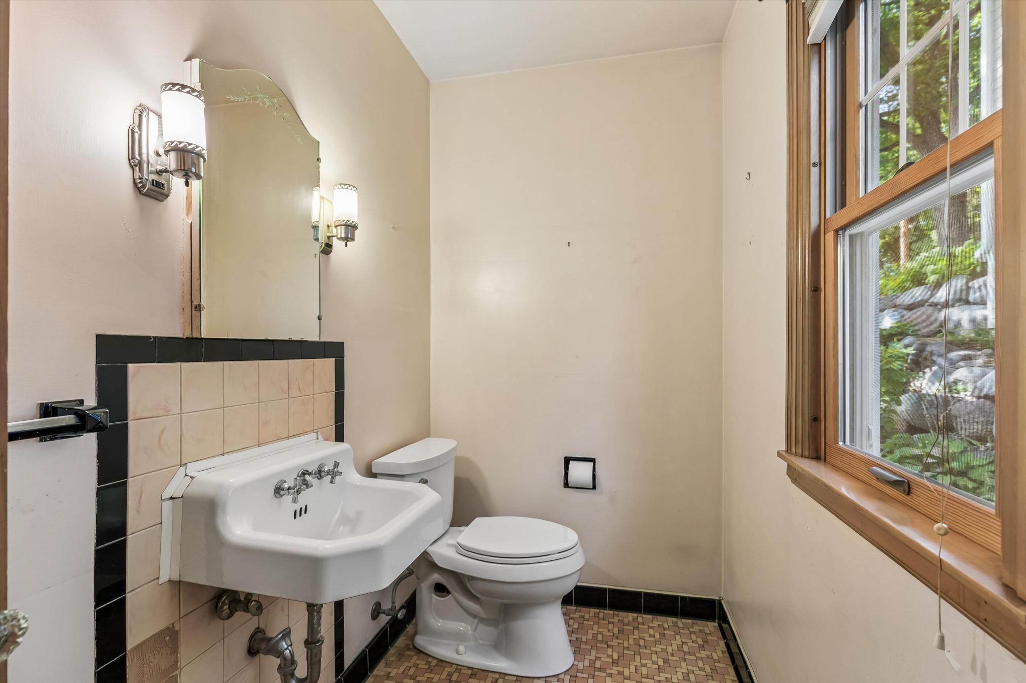 View of Residential at 1948 Drew Avenue, Minneapolis MN 55416, Minneapolis (21 of 41) - Mike Wilen | Minnesota Team Real Estate
