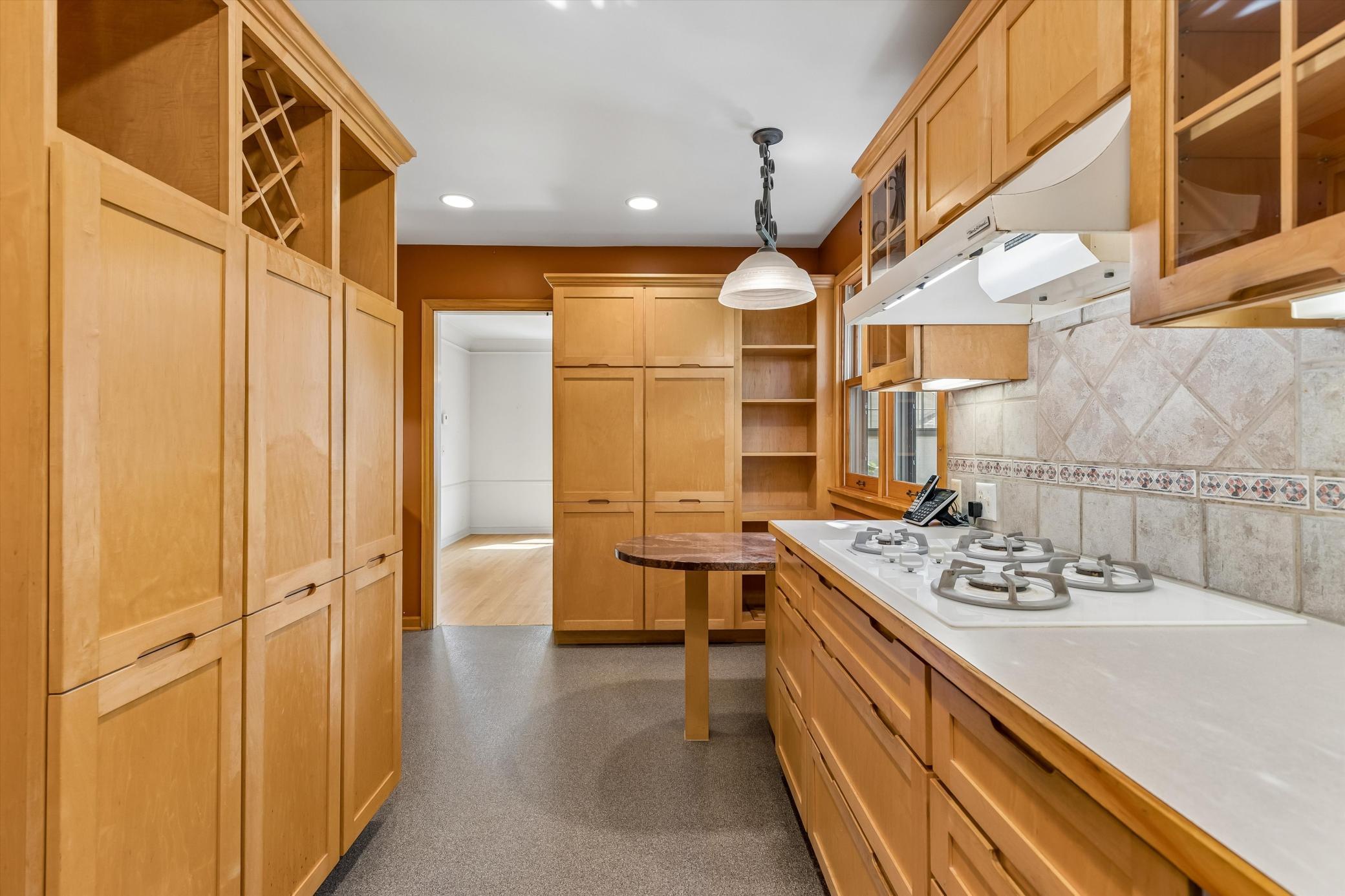 View of Residential at 1948 Drew Avenue, Minneapolis MN 55416, Minneapolis (8 of 41) - Mike Wilen | Minnesota Team Real Estate