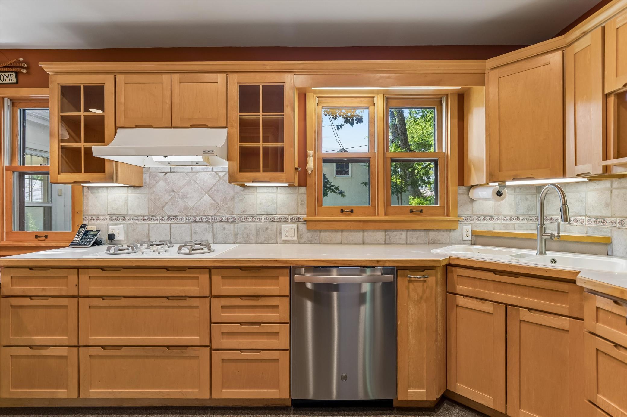 View of Residential at 1948 Drew Avenue, Minneapolis MN 55416, Minneapolis (9 of 41) - Mike Wilen | Minnesota Team Real Estate