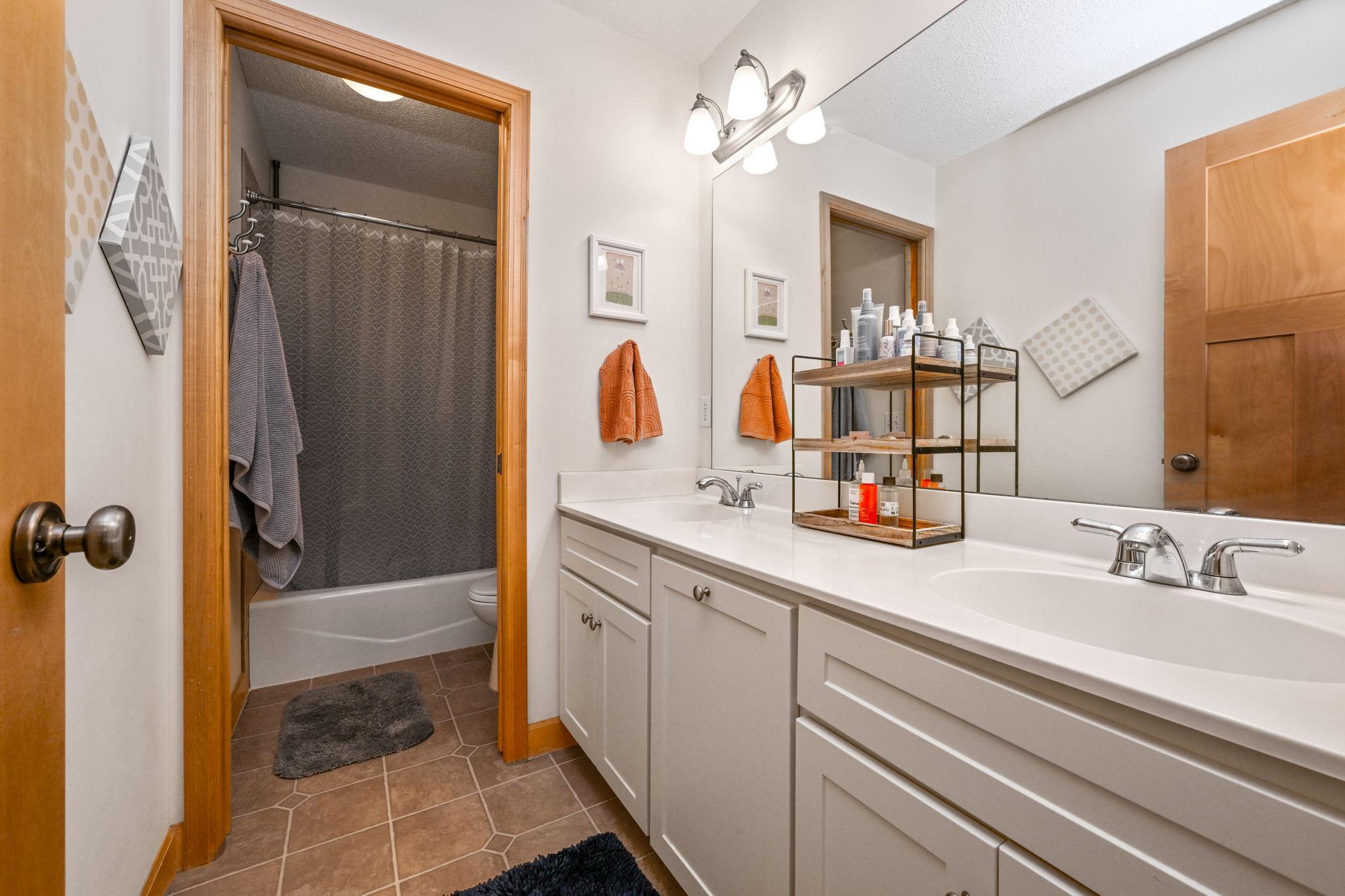 View of Residential at 3929 Evermoor Parkway, Rosemount MN 55068, Rosemount (29 of 41) - Mike Wilen | Minnesota Team Real Estate