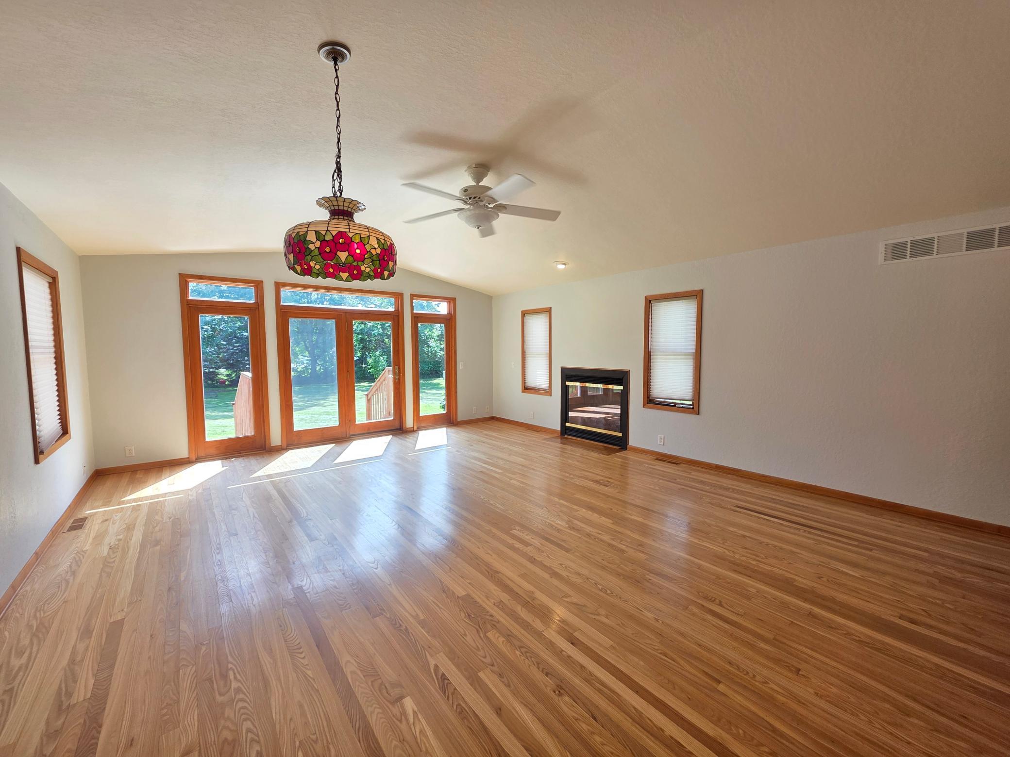 View of Residential at 723 4th Street, Le Sueur MN 56058, Le Sueur (14 of 35) - Mike Wilen | Minnesota Team Real Estate