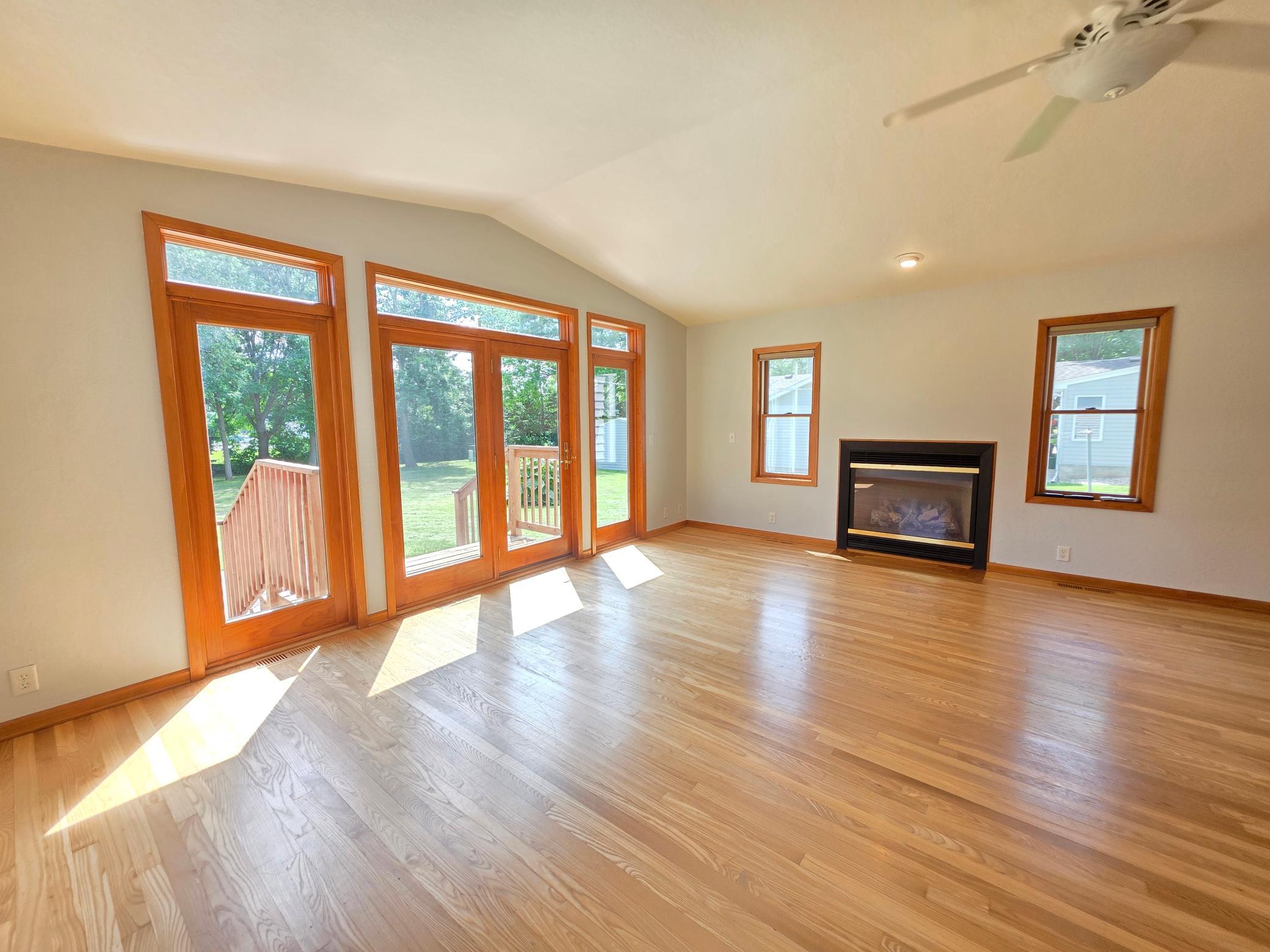 View of Residential at 723 4th Street, Le Sueur MN 56058, Le Sueur (13 of 35) - Mike Wilen | Minnesota Team Real Estate