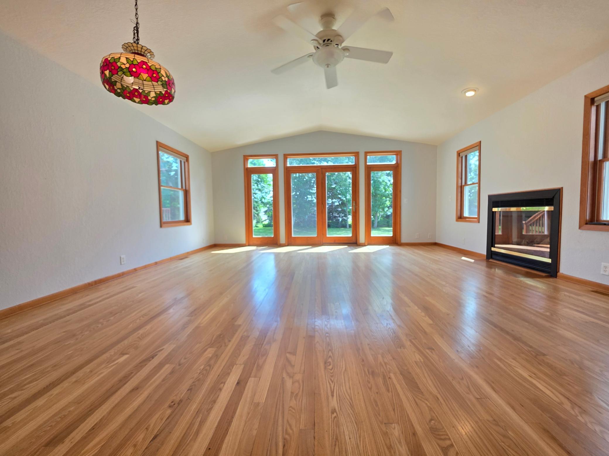 View of Residential at 723 4th Street, Le Sueur MN 56058, Le Sueur (12 of 35) - Mike Wilen | Minnesota Team Real Estate