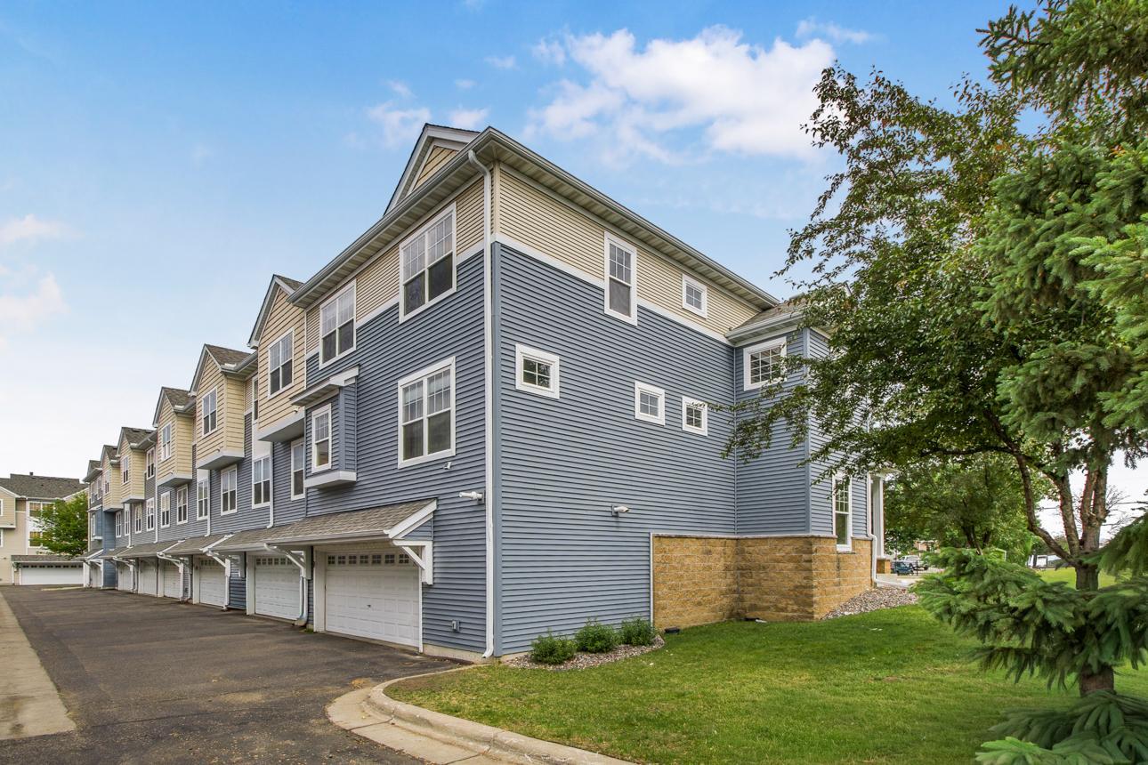 View of Residential at 1691 Village Trail #7, Maplewood MN 55109, Maplewood (43 of 49) - Mike Wilen | Minnesota Team Real Estate