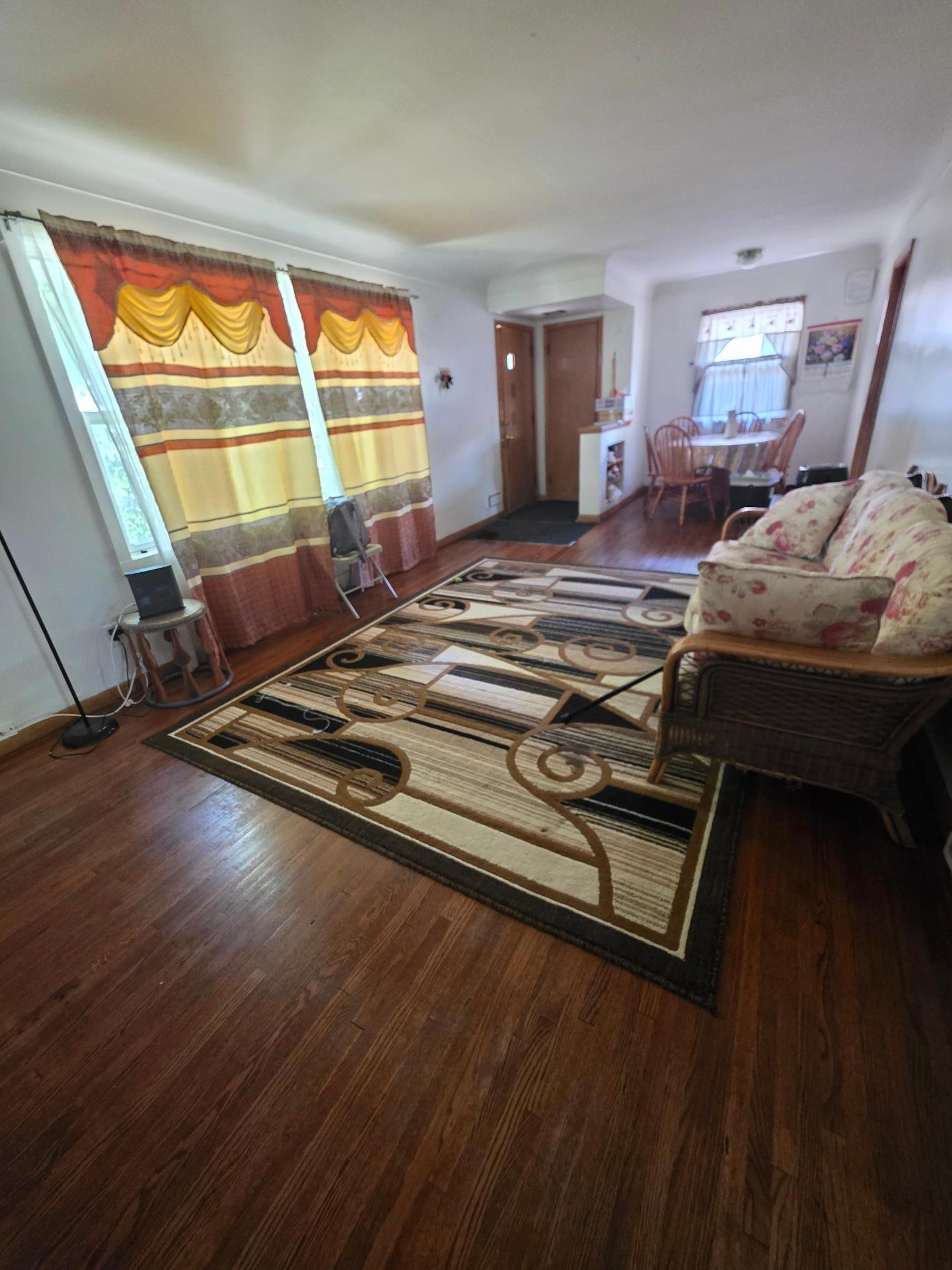 View of Residential at 4929 Queen Avenue, Minneapolis MN 55430, Minneapolis (11 of 16) - Mike Wilen | Minnesota Team Real Estate