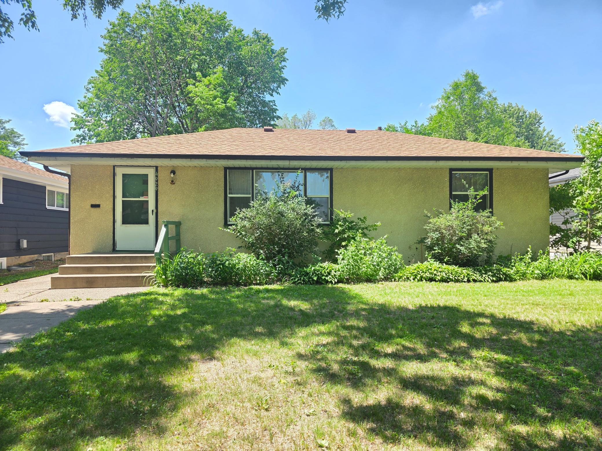 View of Residential at 4929 Queen Avenue, Minneapolis MN 55430, Minneapolis (2 of 16) - Mike Wilen | Minnesota Team Real Estate