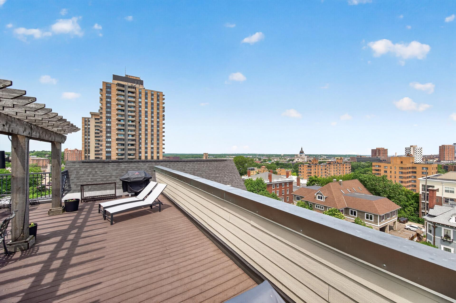 View of Residential at 301 Clifton Avenue #1A, Minneapolis MN 55403, Minneapolis (37 of 39) - Mike Wilen | Minnesota Team Real Estate