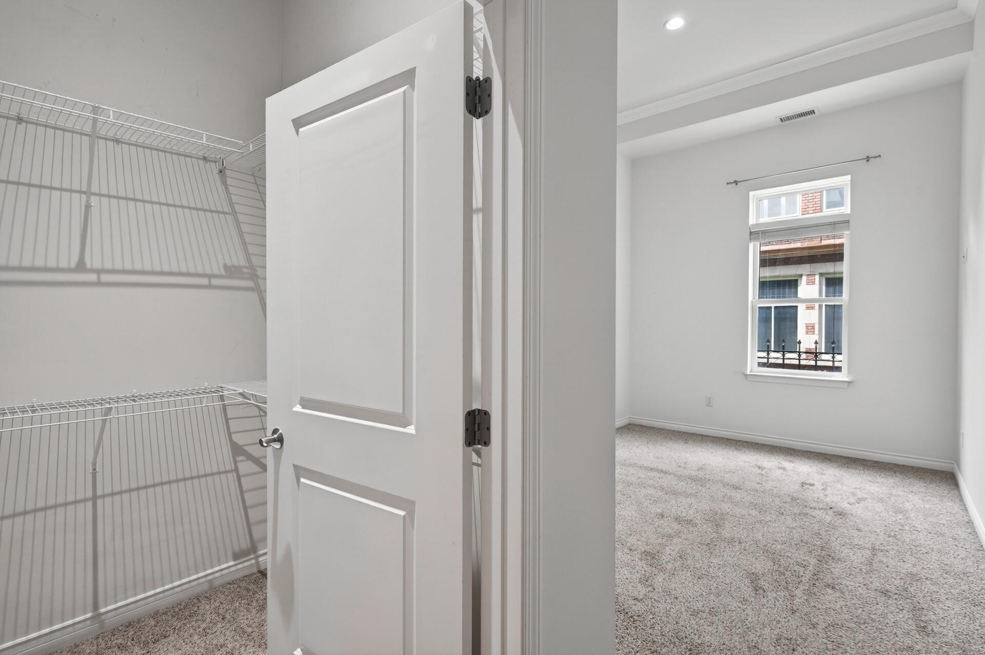 View of Residential at 301 Clifton Avenue #1A, Minneapolis MN 55403, Minneapolis (21 of 39) - Mike Wilen | Minnesota Team Real Estate
