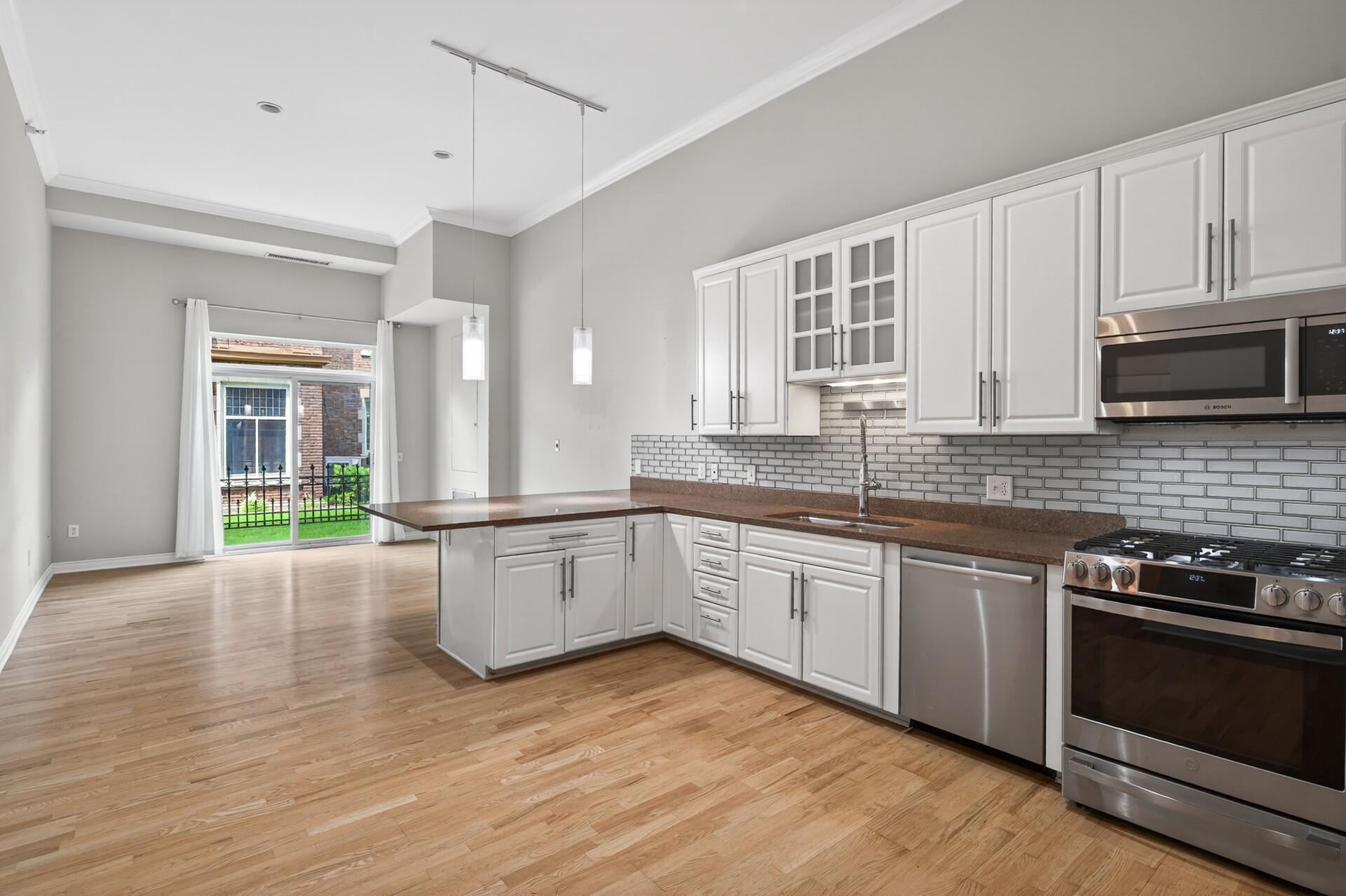 View of Residential at 301 Clifton Avenue #1A, Minneapolis MN 55403, Minneapolis (13 of 39) - Mike Wilen | Minnesota Team Real Estate