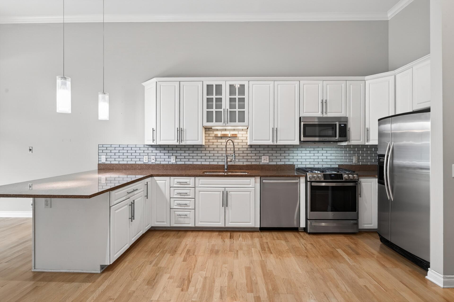 View of Residential at 301 Clifton Avenue #1A, Minneapolis MN 55403, Minneapolis (10 of 39) - Mike Wilen | Minnesota Team Real Estate