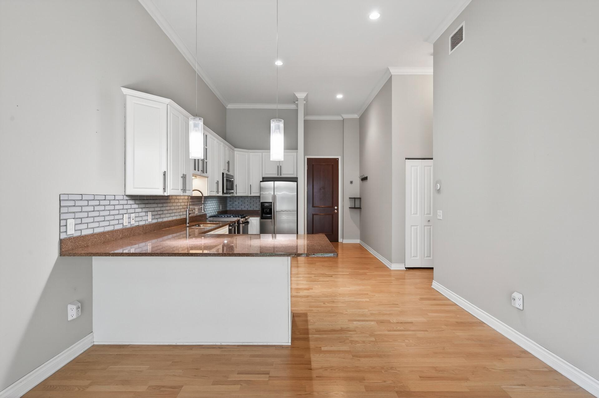 View of Residential at 301 Clifton Avenue #1A, Minneapolis MN 55403, Minneapolis (11 of 39) - Mike Wilen | Minnesota Team Real Estate