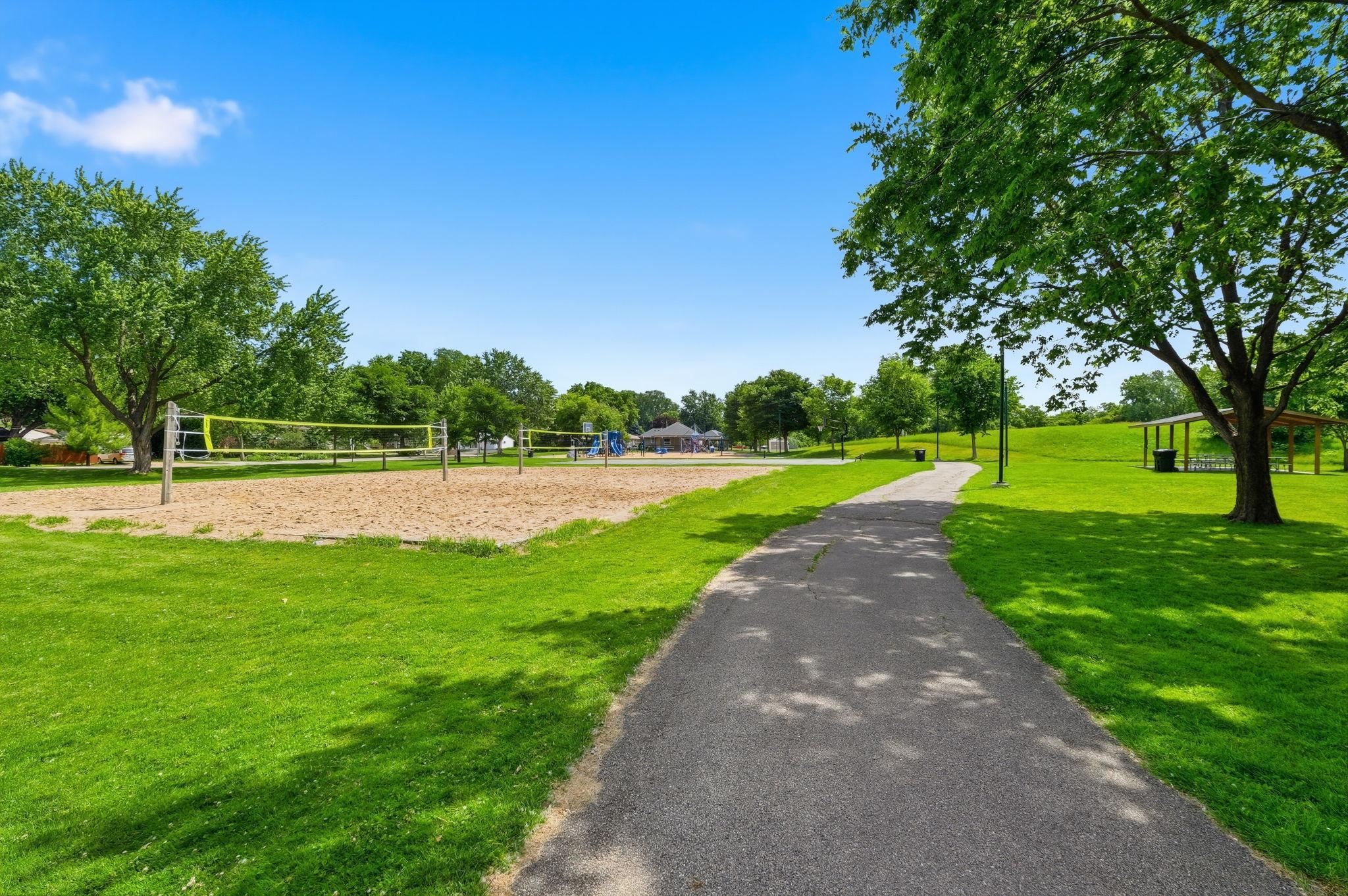 View of Residential at 908 9th Avenue #7, Hopkins MN 55343, Hopkins (18 of 20) - Mike Wilen | Minnesota Team Real Estate