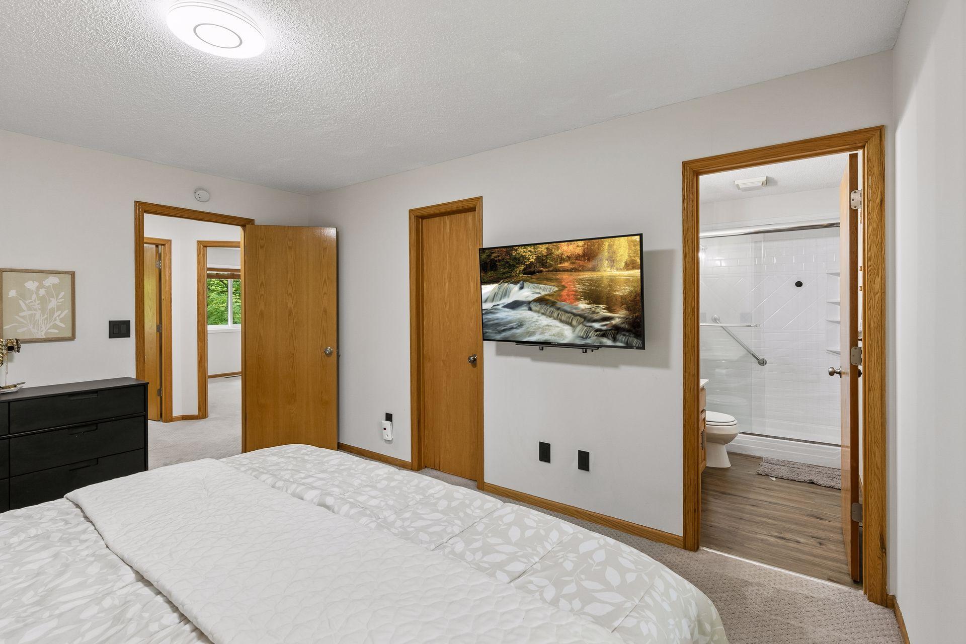 View of Residential at 3689 Willbrook Court, Eagan MN 55123, Eagan (30 of 45) - Mike Wilen | Minnesota Team Real Estate