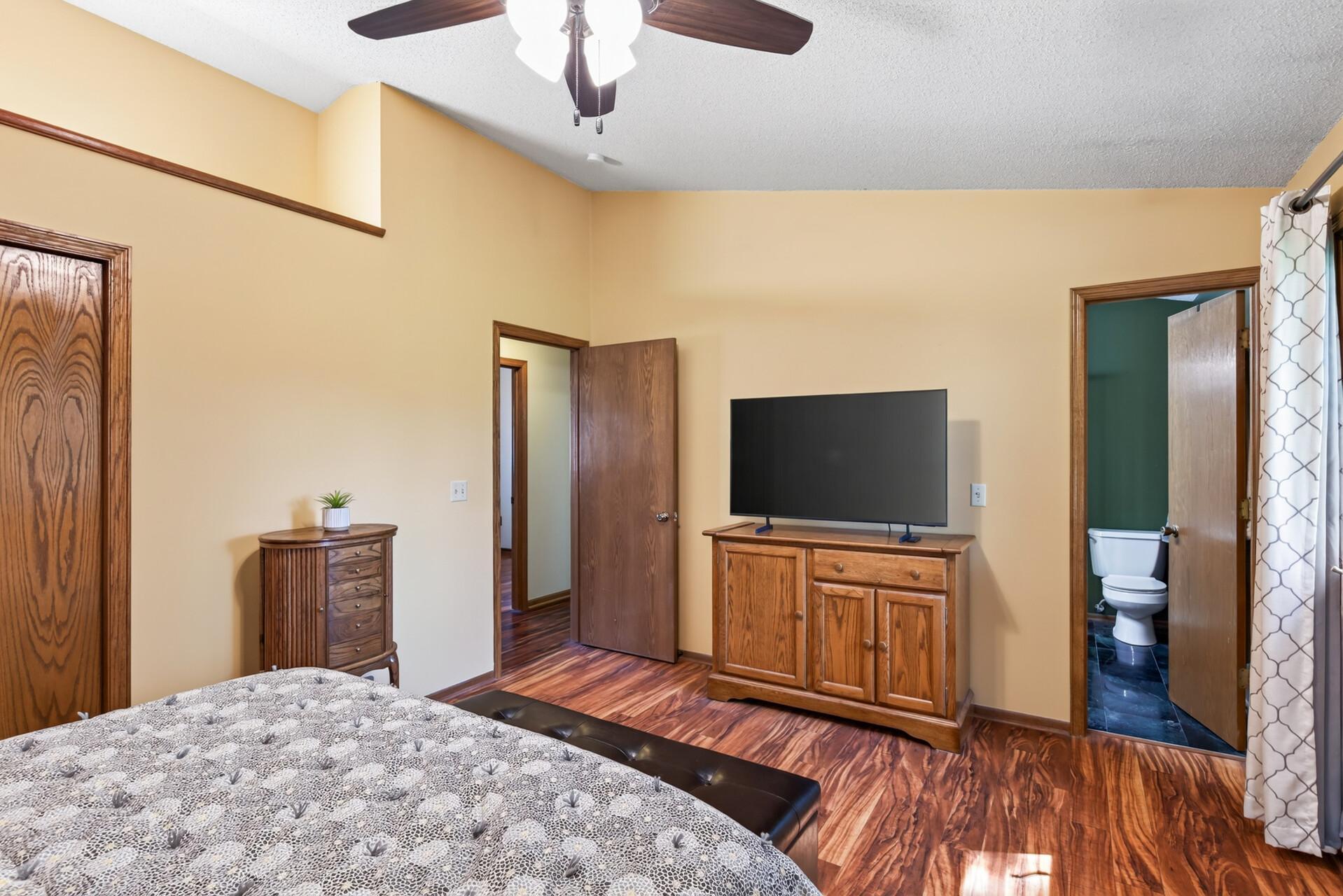 View of Residential at 8068 Lower 147th Street, Apple Valley MN 55124, Apple Valley (10 of 35) - Mike Wilen | Minnesota Team Real Estate