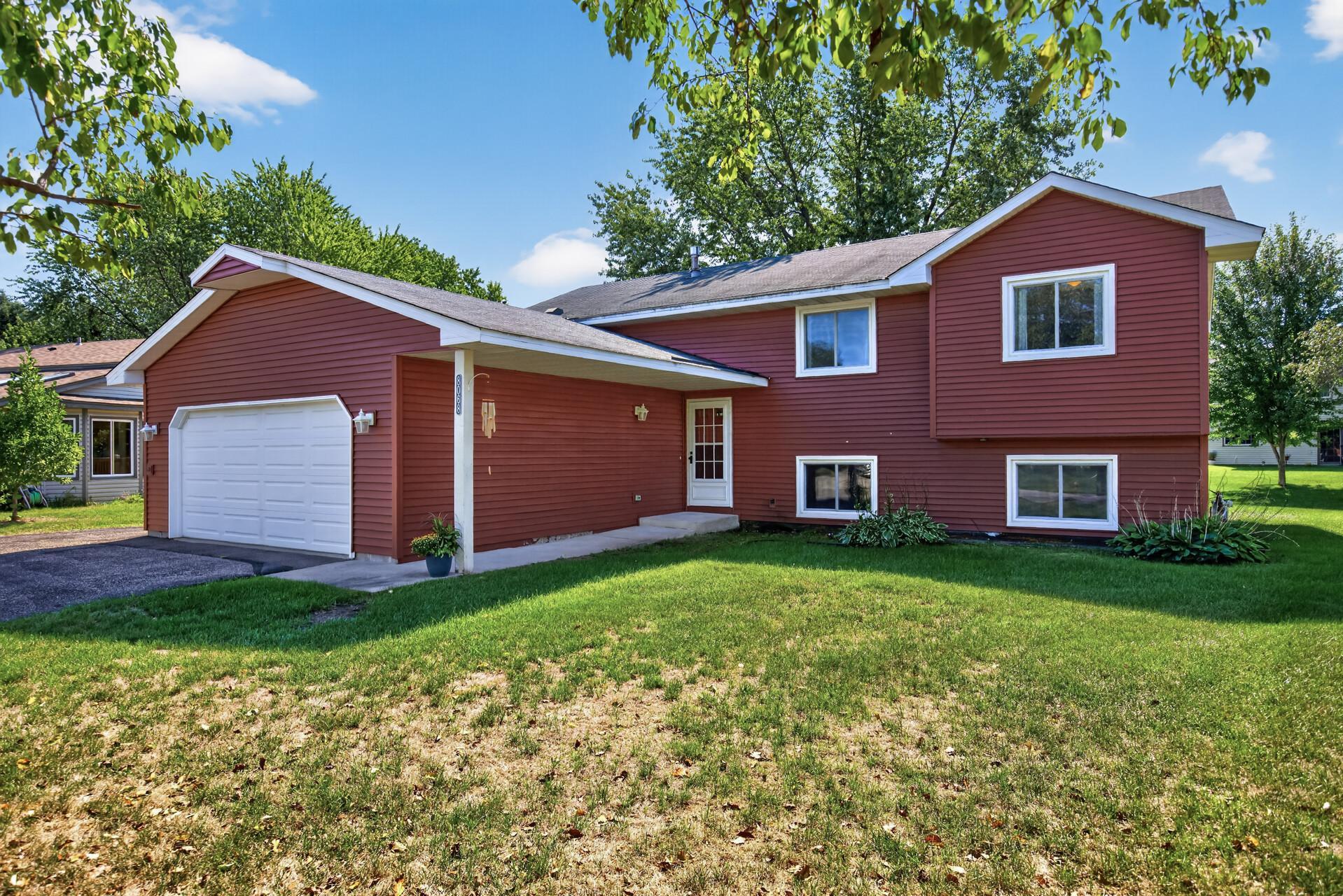 View of Residential at 8068 Lower 147th Street, Apple Valley MN 55124, Apple Valley (31 of 35) - Mike Wilen | Minnesota Team Real Estate