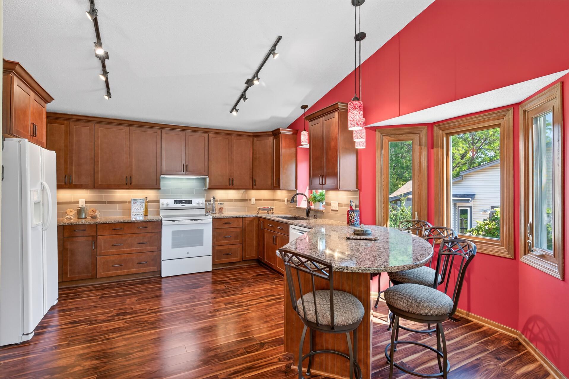 View of Residential at 8068 Lower 147th Street, Apple Valley MN 55124, Apple Valley (3 of 35) - Mike Wilen | Minnesota Team Real Estate