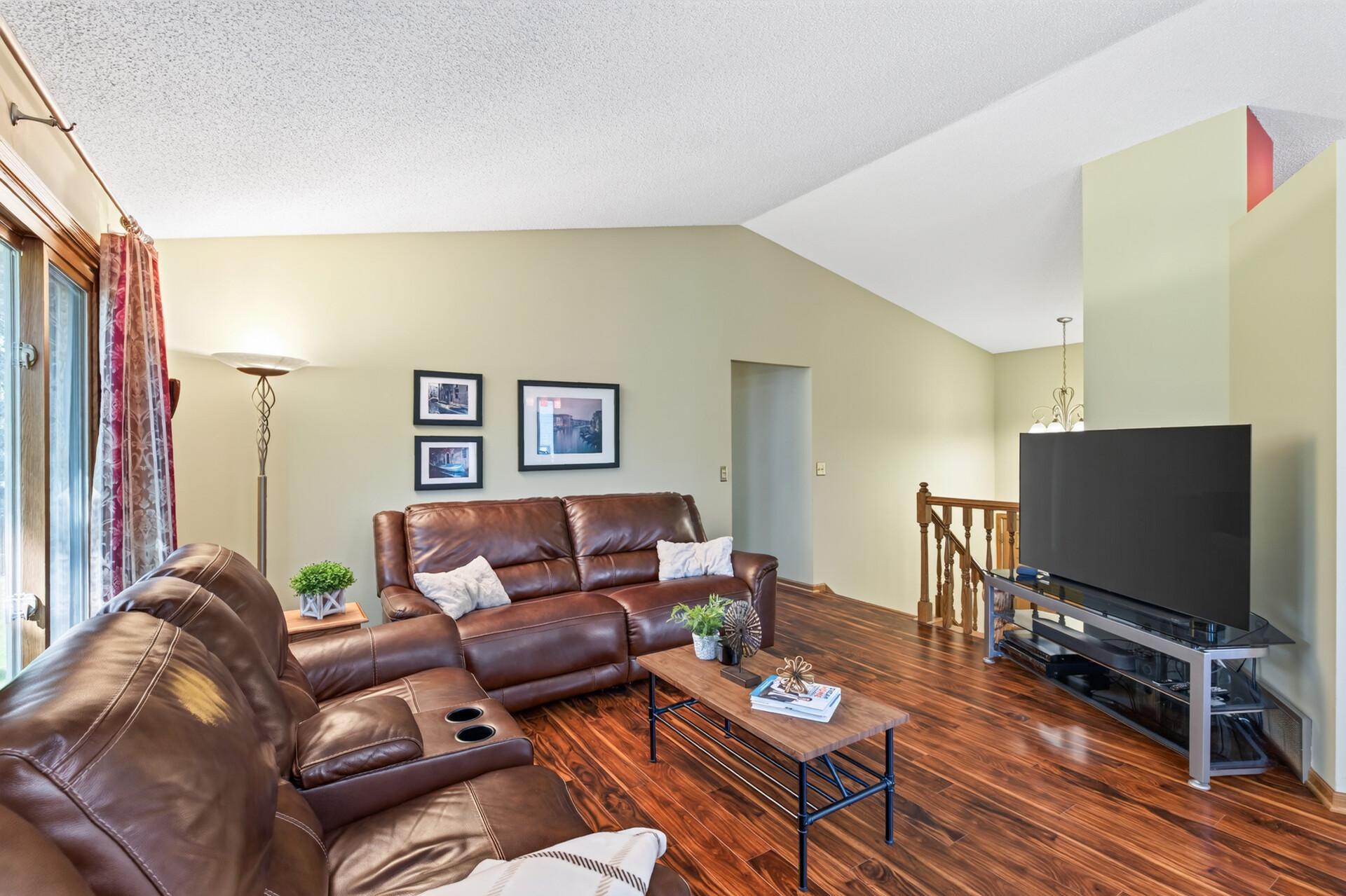 View of Residential at 8068 Lower 147th Street, Apple Valley MN 55124, Apple Valley (8 of 35) - Mike Wilen | Minnesota Team Real Estate