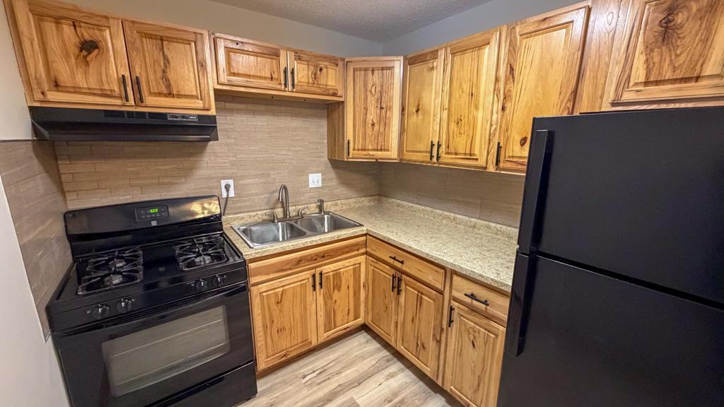 View of Residential at 7176 72nd Lane, Brooklyn Park MN 55428, Brooklyn Park - Mike Wilen | Minnesota Team Real Estate