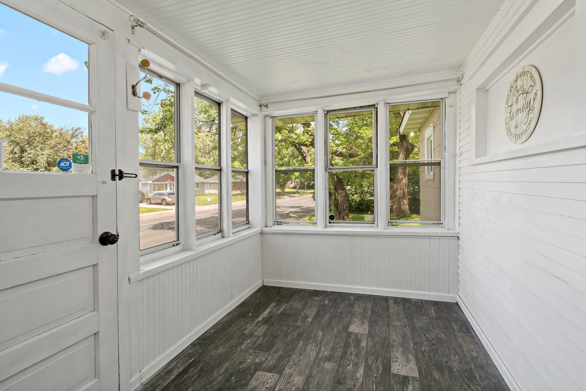 View of Residential at 5740 Dupont Avenue, Brooklyn Center MN 55430, Brooklyn Center (20 of 31) - Mike Wilen | Minnesota Team Real Estate