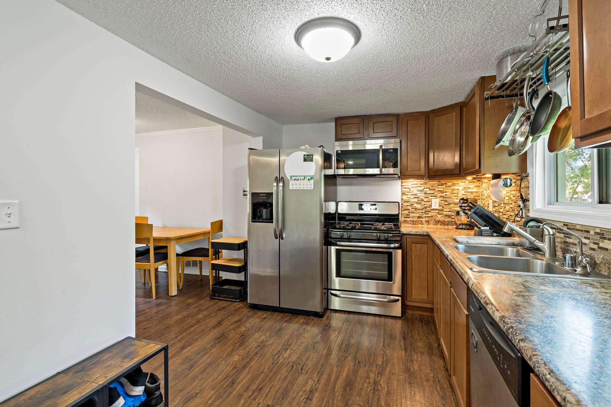 View of Residential at 5740 Dupont Avenue, Brooklyn Center MN 55430, Brooklyn Center (10 of 31) - Mike Wilen | Minnesota Team Real Estate