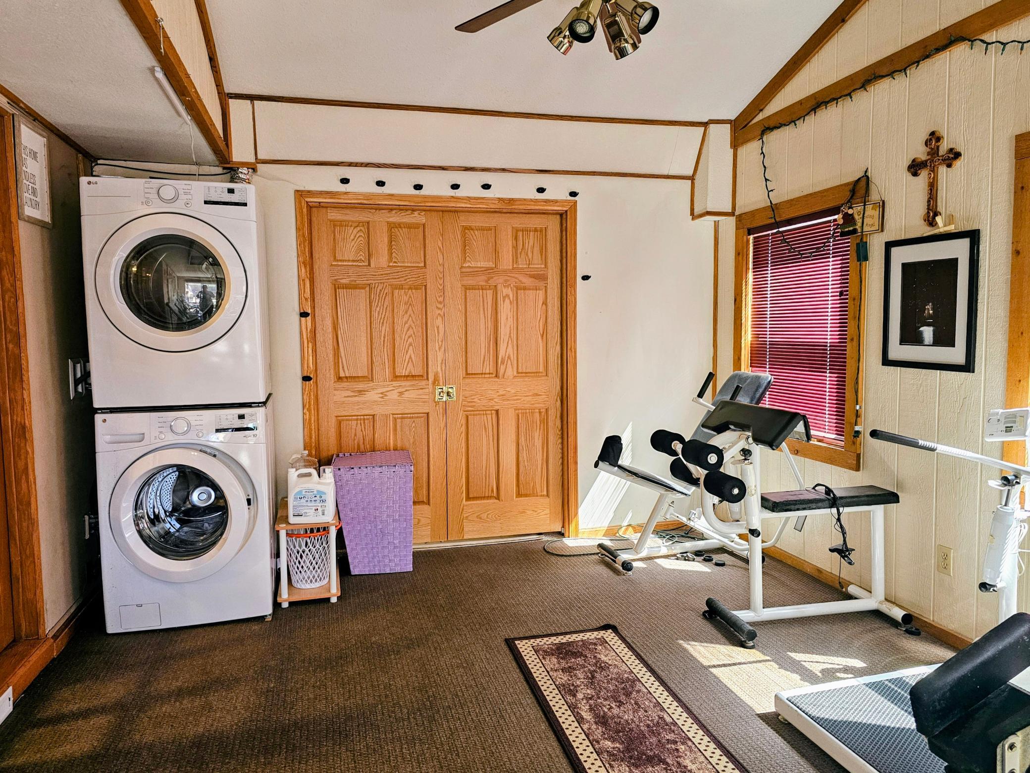 View of Residential at 404 Stanley Street, West Saint Paul MN 55118, West Saint Paul (8 of 13) - Mike Wilen | Minnesota Team Real Estate