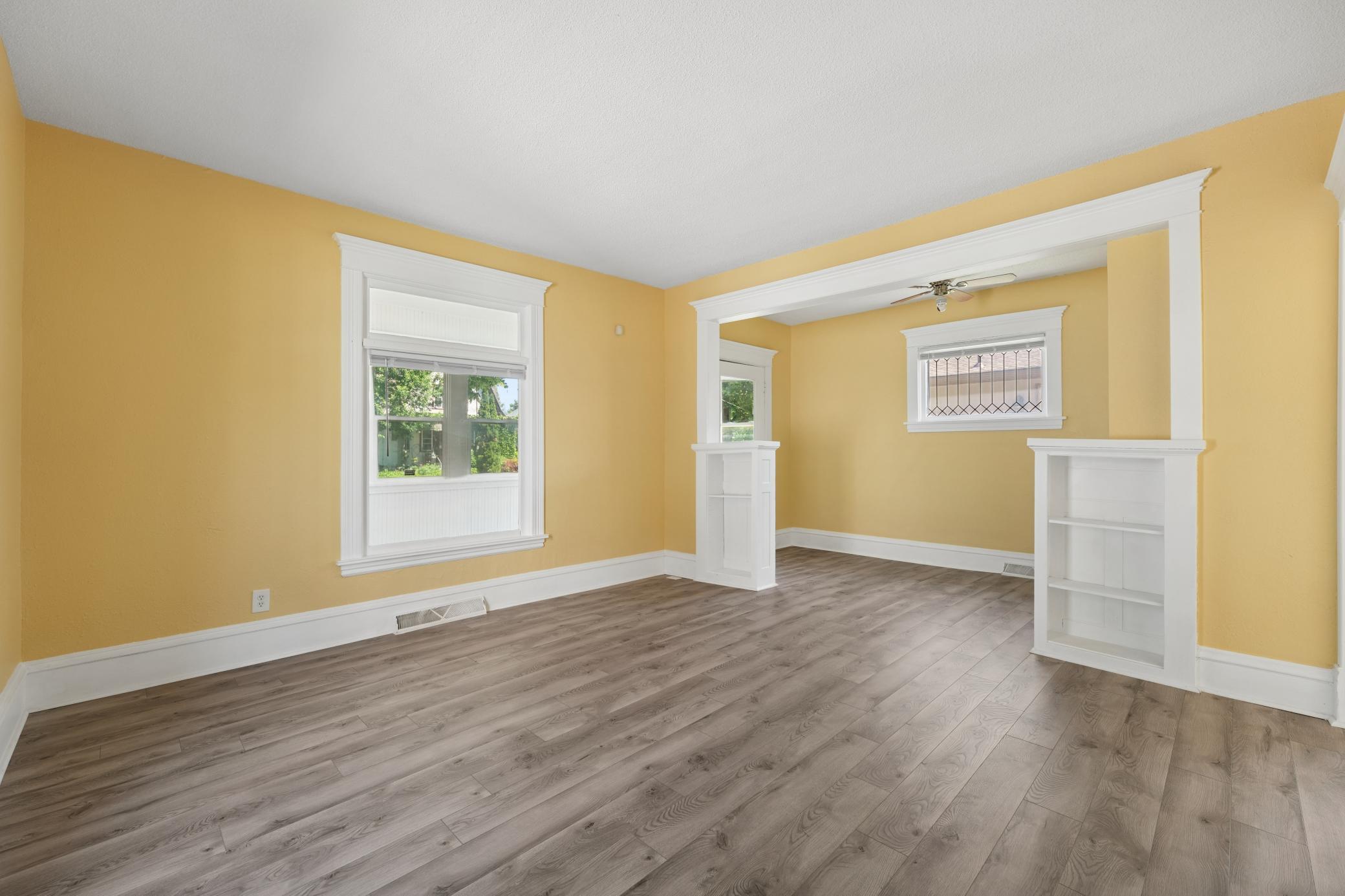 View of Residential at 901 31st Avenue, Minneapolis MN 55411, Minneapolis (21 of 34) - Mike Wilen | Minnesota Team Real Estate