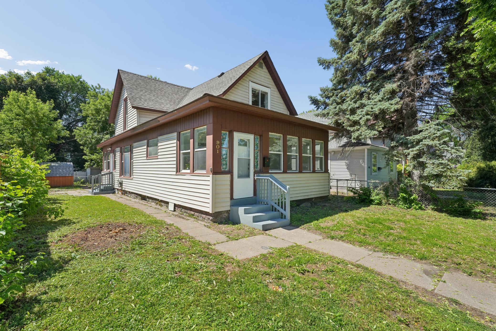 View of Residential at 901 31st Avenue, Minneapolis MN 55411, Minneapolis (2 of 34) - Mike Wilen | Minnesota Team Real Estate
