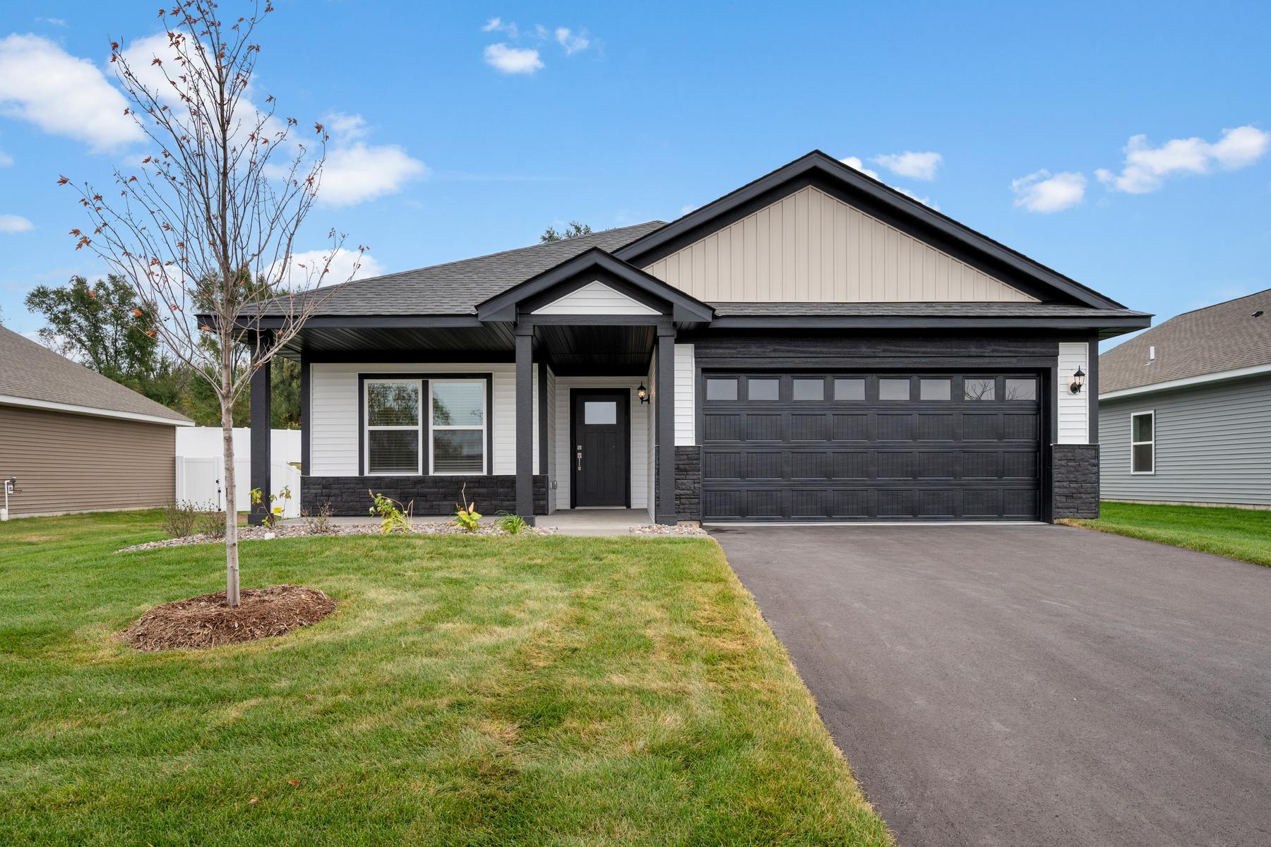 View of Residential at 907 Sycamore Place, Cambridge MN 55008, Cambridge - Mike Wilen | Minnesota Team Real Estate