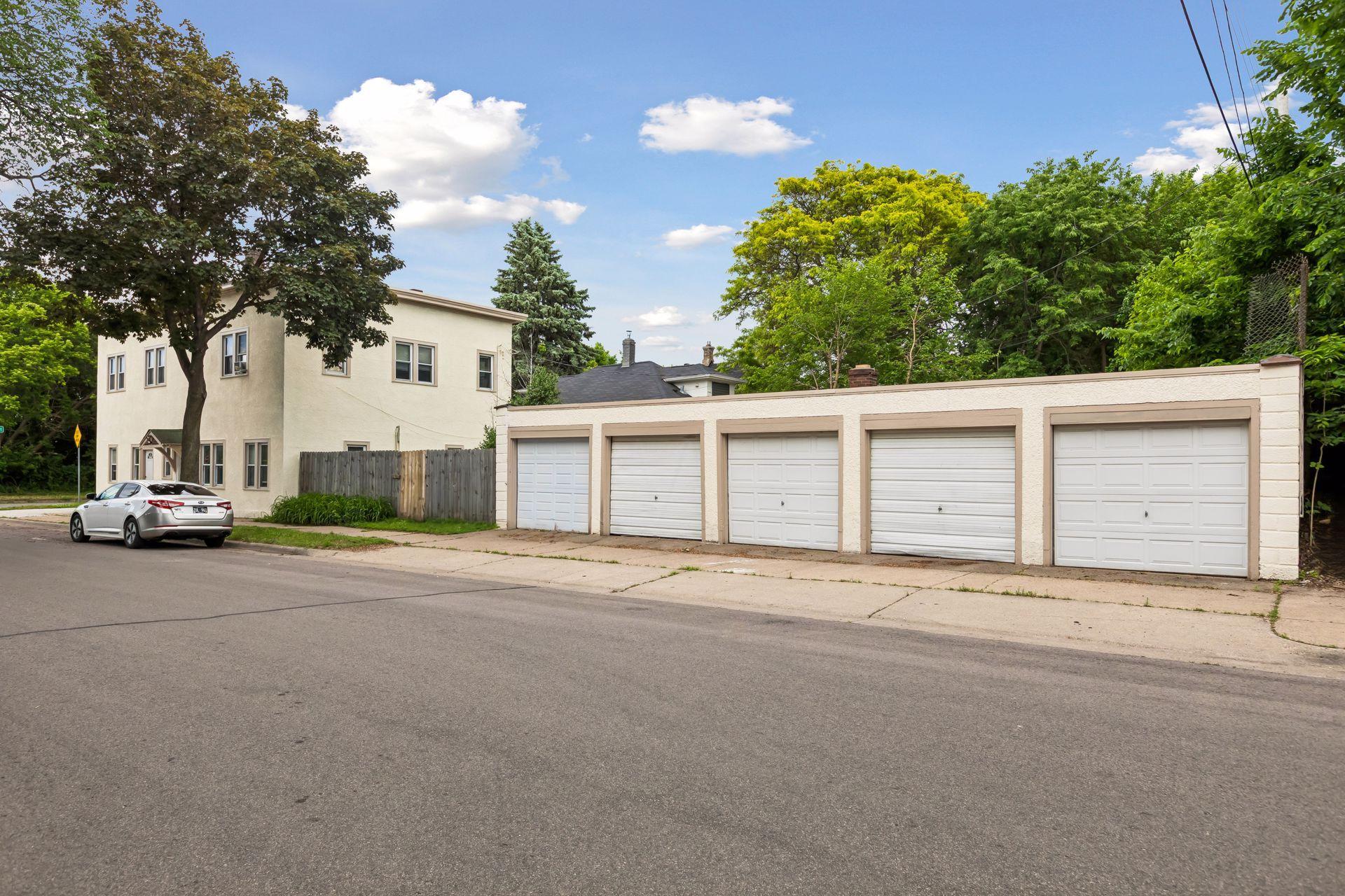 View of Residential Income at 456 Buchanan Street, Minneapolis MN 55413, Minneapolis (8 of 42) - Mike Wilen | Minnesota Team Real Estate