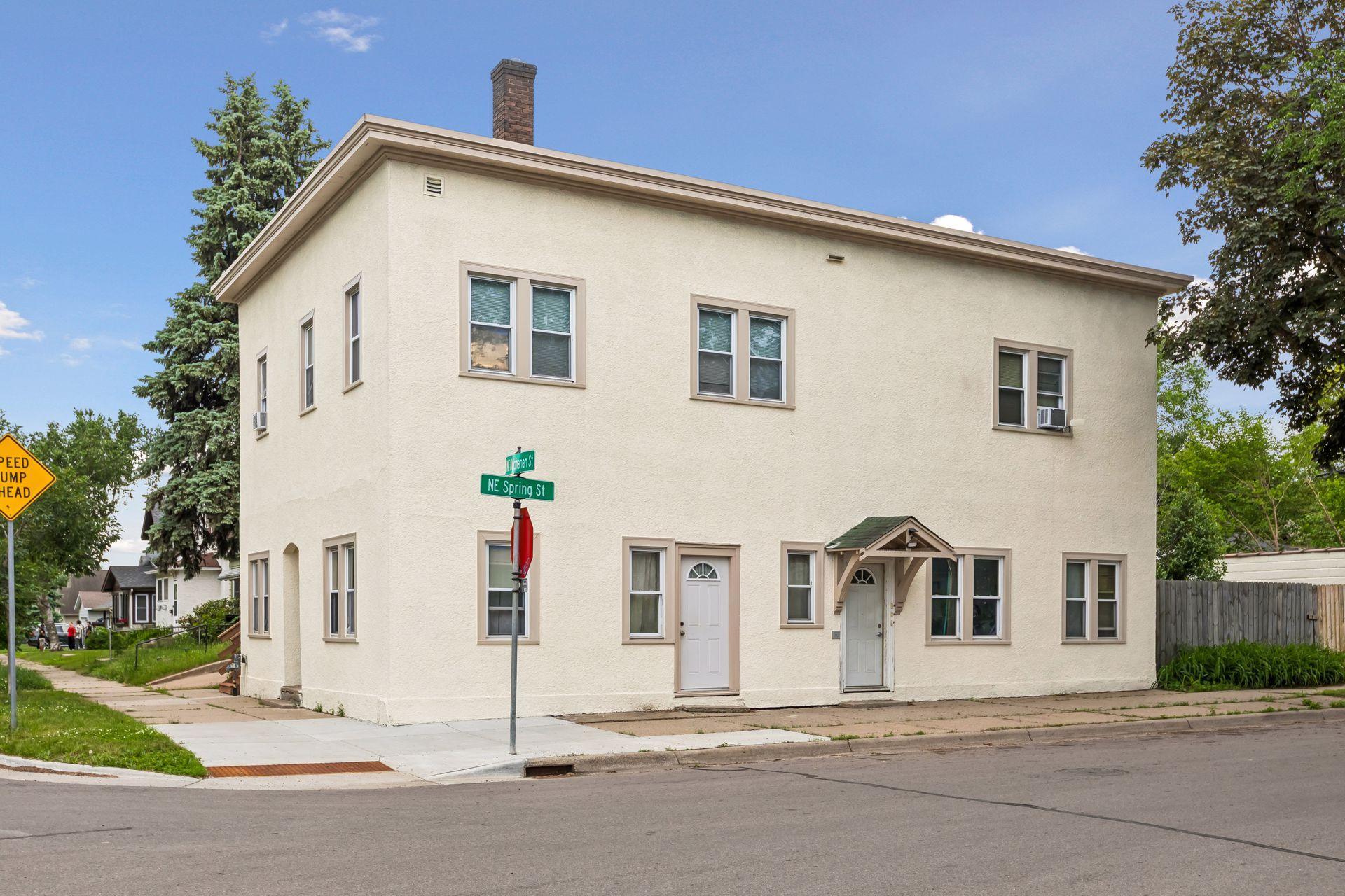 View of Residential Income at 456 Buchanan Street, Minneapolis MN 55413, Minneapolis (2 of 42) - Mike Wilen | Minnesota Team Real Estate