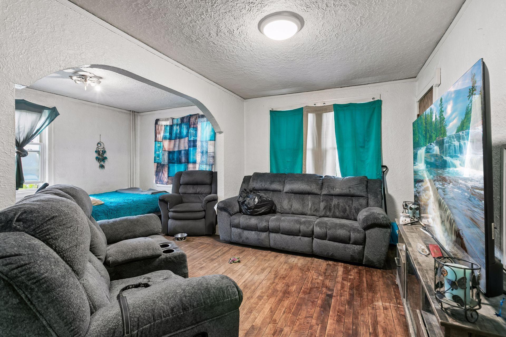 View of Residential Income at 456 Buchanan Street, Minneapolis MN 55413, Minneapolis (21 of 42) - Mike Wilen | Minnesota Team Real Estate