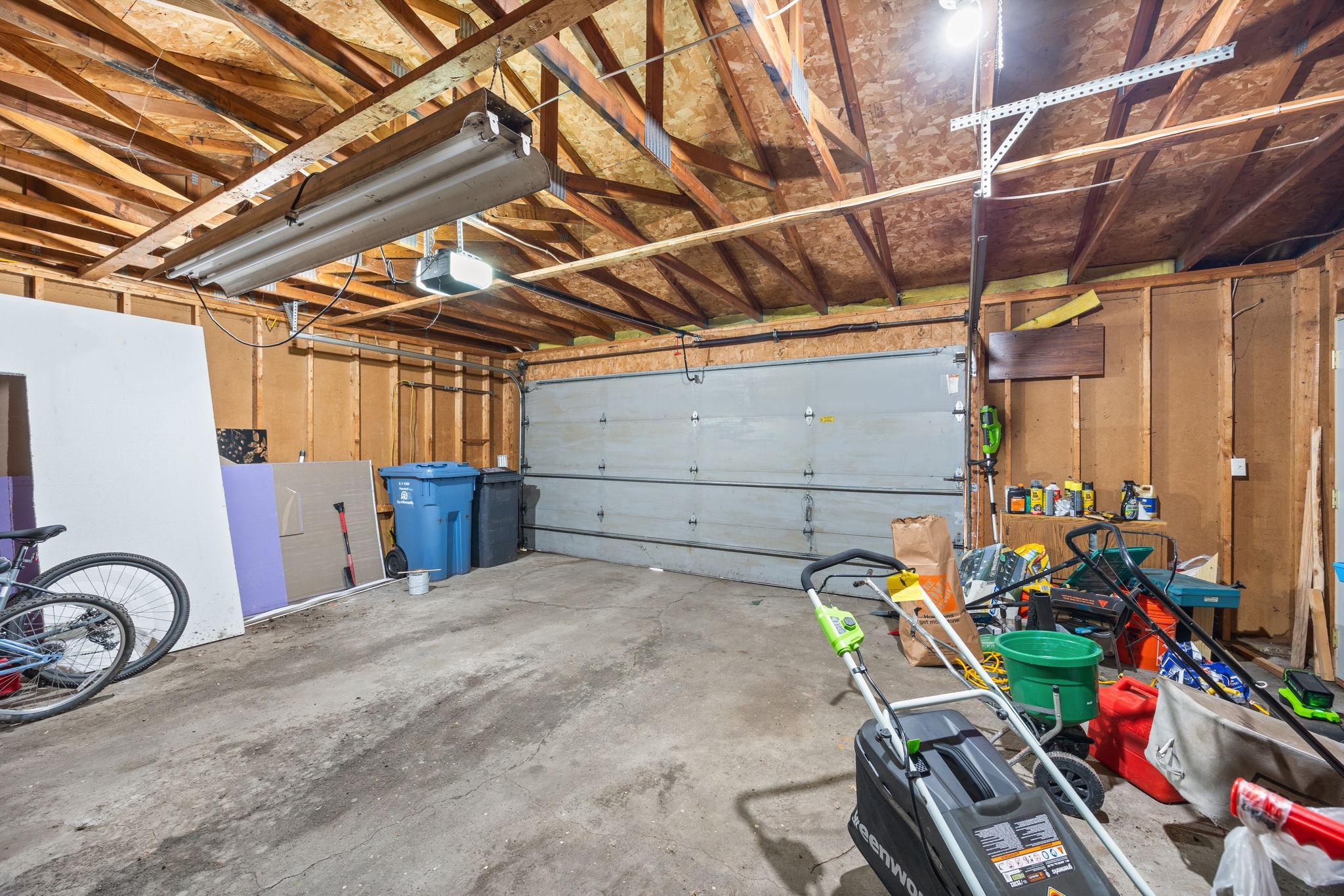 View of Residential at 3810 Thomas Avenue, Minneapolis MN 55412, Minneapolis (30 of 38) - Mike Wilen | Minnesota Team Real Estate
