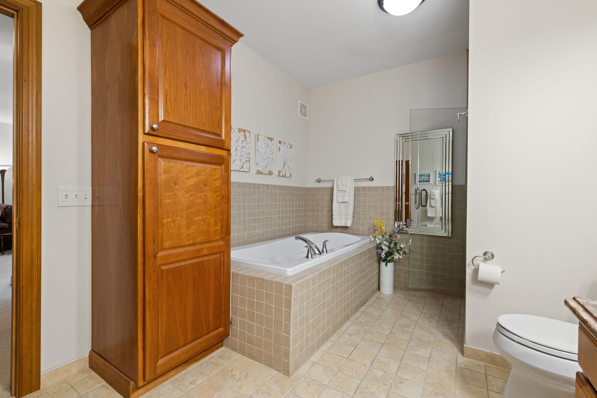 View of Residential at 408 Parkers Lake Road #206, Wayzata MN 55391, Wayzata (35 of 82) - Mike Wilen | Minnesota Team Real Estate