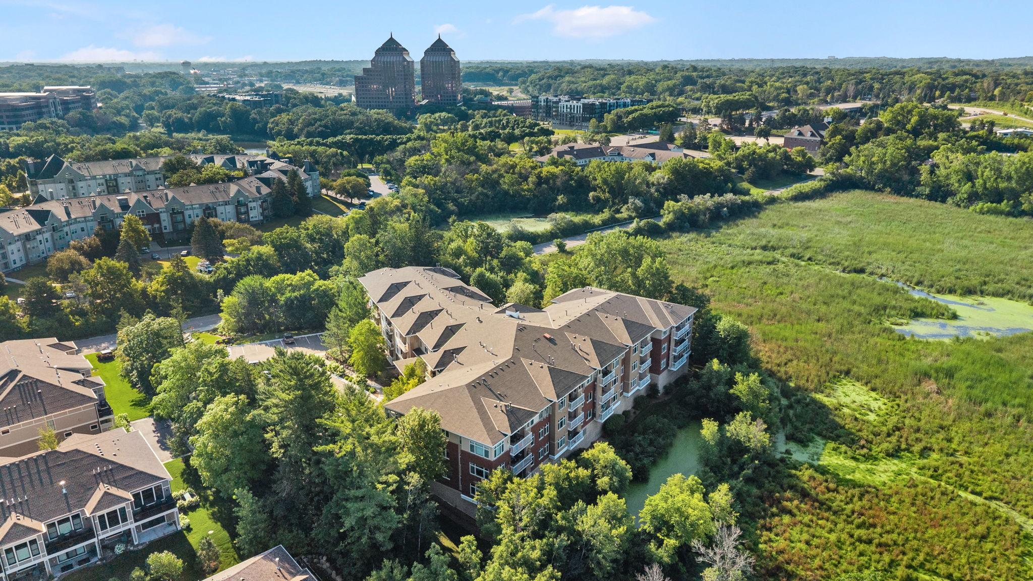 View of Residential at 408 Parkers Lake Road #206, Wayzata MN 55391, Wayzata (60 of 82) - Mike Wilen | Minnesota Team Real Estate