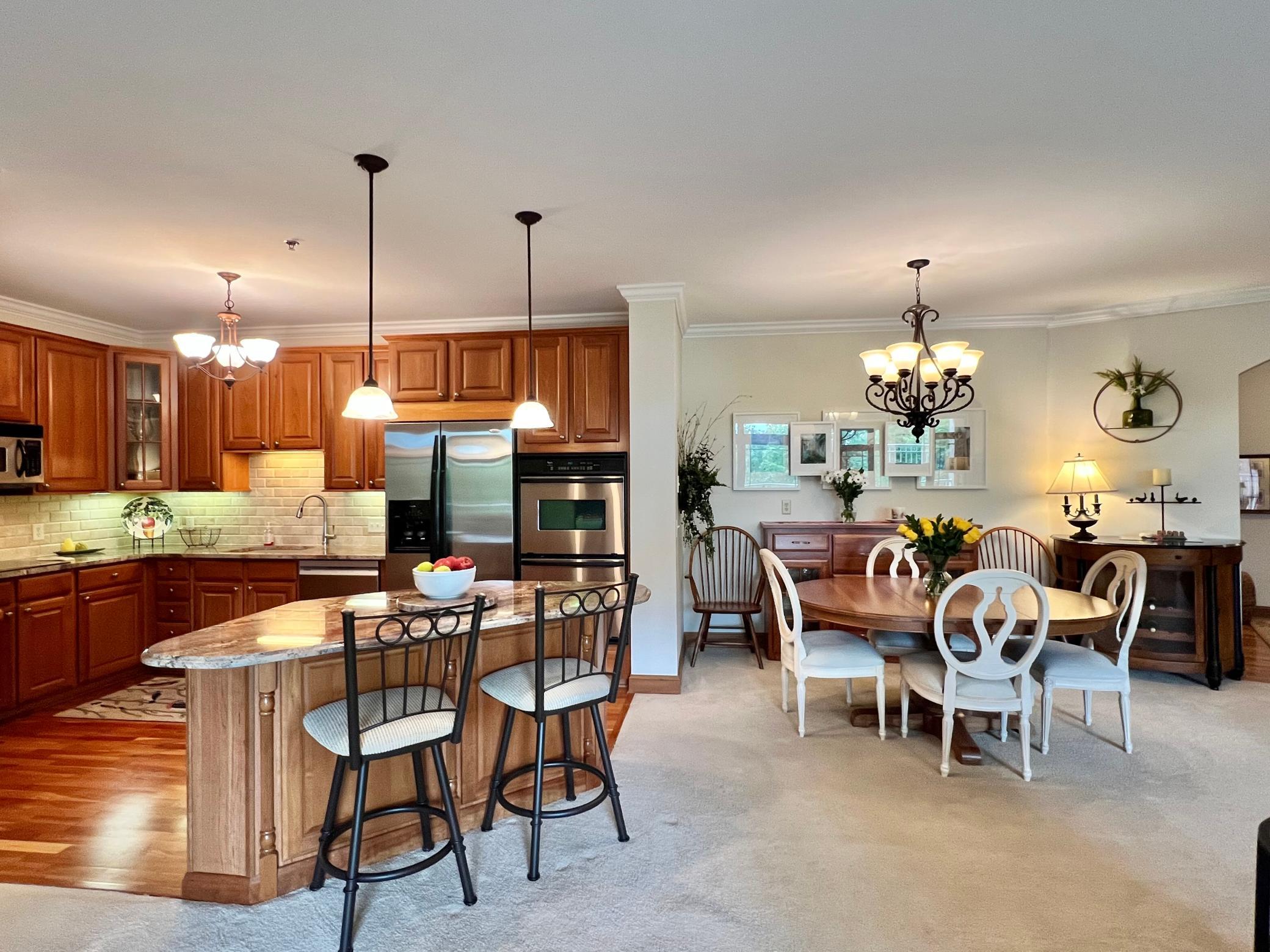 View of Residential at 408 Parkers Lake Road #206, Wayzata MN 55391, Wayzata (18 of 82) - Mike Wilen | Minnesota Team Real Estate