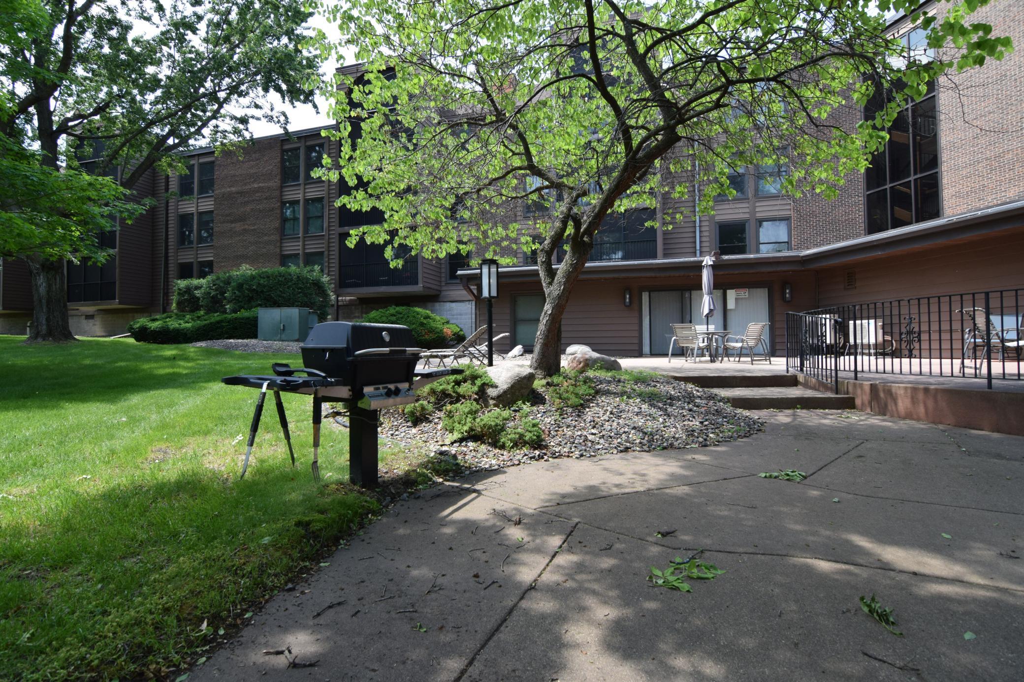 View of Residential at 9600 Portland Avenue #205, Bloomington MN 55420, Bloomington (34 of 40) - Mike Wilen | Minnesota Team Real Estate