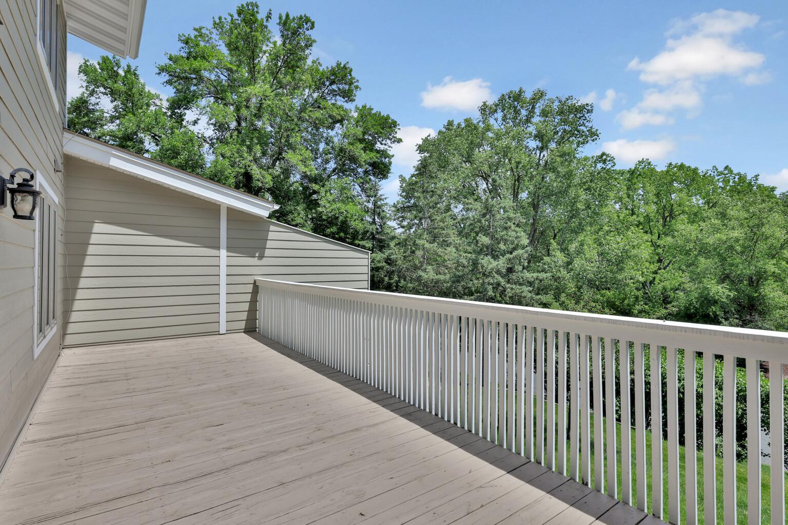 View of Residential at 8286 Kingslee Road, Bloomington MN 55438, Bloomington (10 of 35) - Mike Wilen | Minnesota Team Real Estate