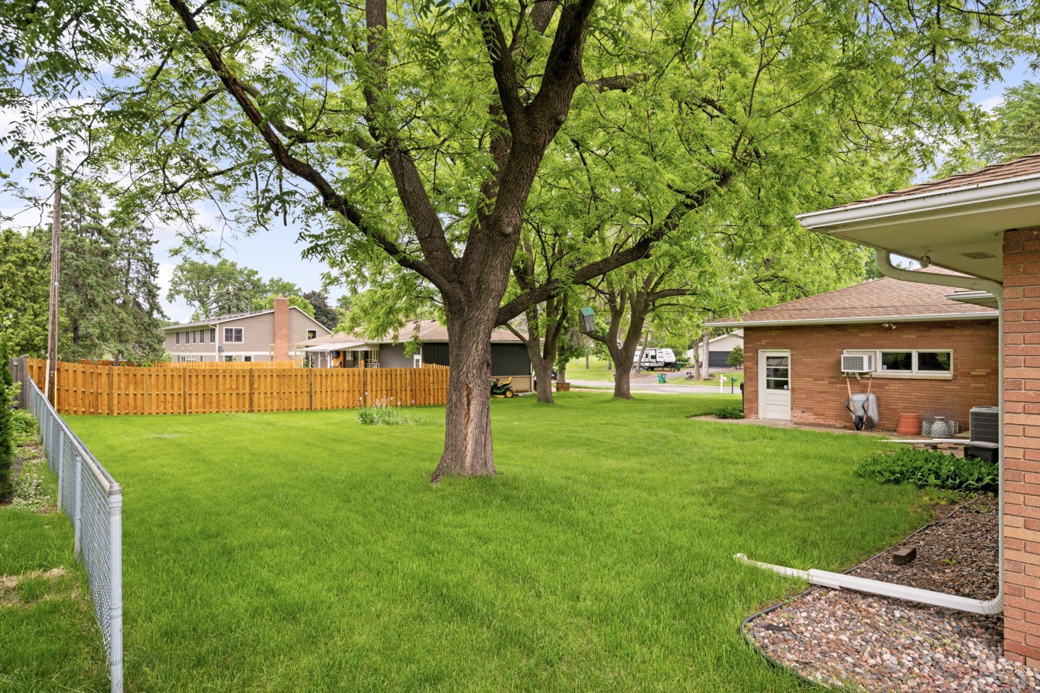 View of Residential at 1495 County Road B2 W, Roseville MN 55113, Roseville (30 of 38) - Mike Wilen | Minnesota Team Real Estate