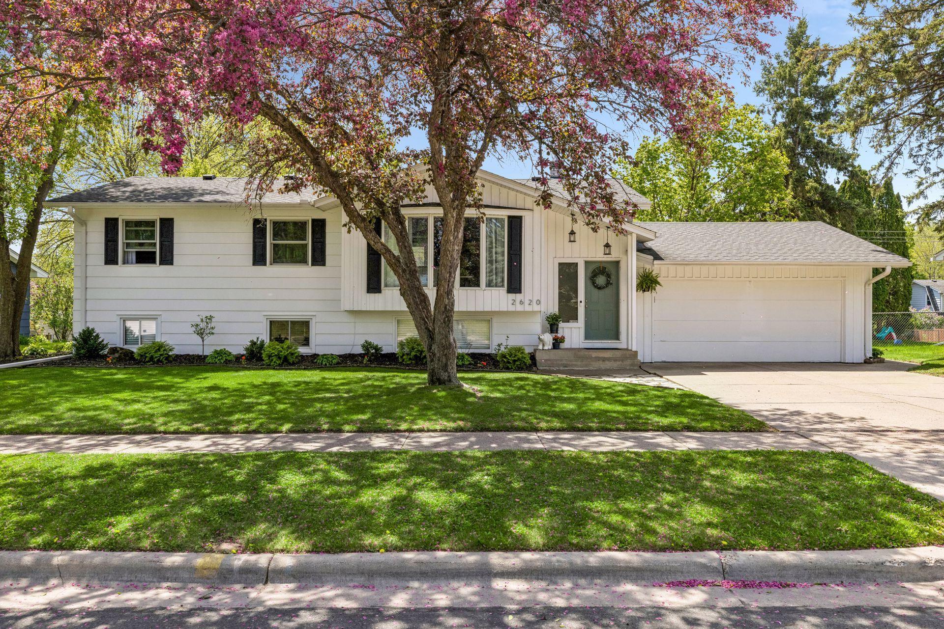 View of Residential at 2620 Cedar Avenue, White Bear Lake MN 55110, White Bear Lake - Mike Wilen | Minnesota Team Real Estate