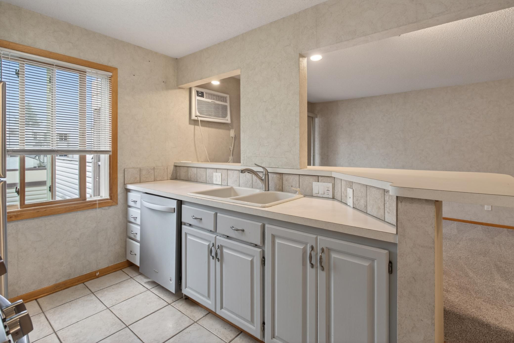 View of Residential at 10720 Rockford Road #205, Plymouth MN 55442, Plymouth (6 of 28) - Mike Wilen | Minnesota Team Real Estate