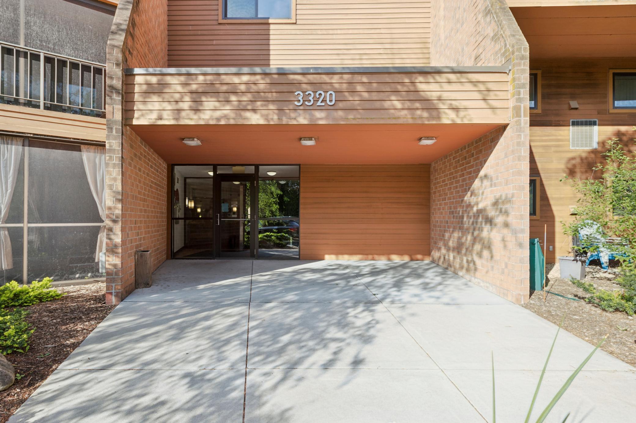 View of Residential at 3320 Louisiana Avenue #504, Saint Louis Park MN 55426, Saint Louis Park (24 of 34) - Mike Wilen | Minnesota Team Real Estate