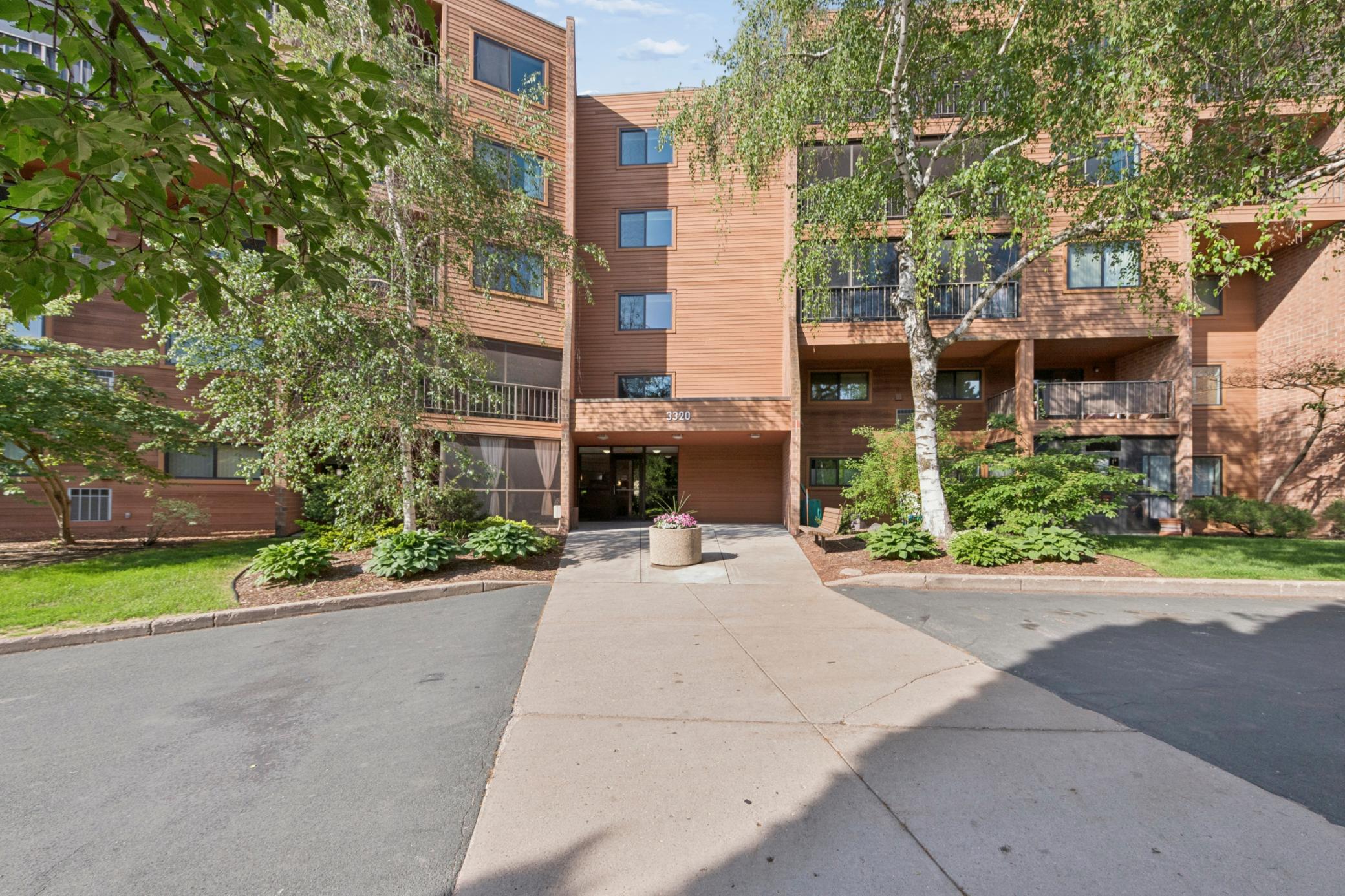 View of Residential at 3320 Louisiana Avenue #504, Saint Louis Park MN 55426, Saint Louis Park (23 of 34) - Mike Wilen | Minnesota Team Real Estate