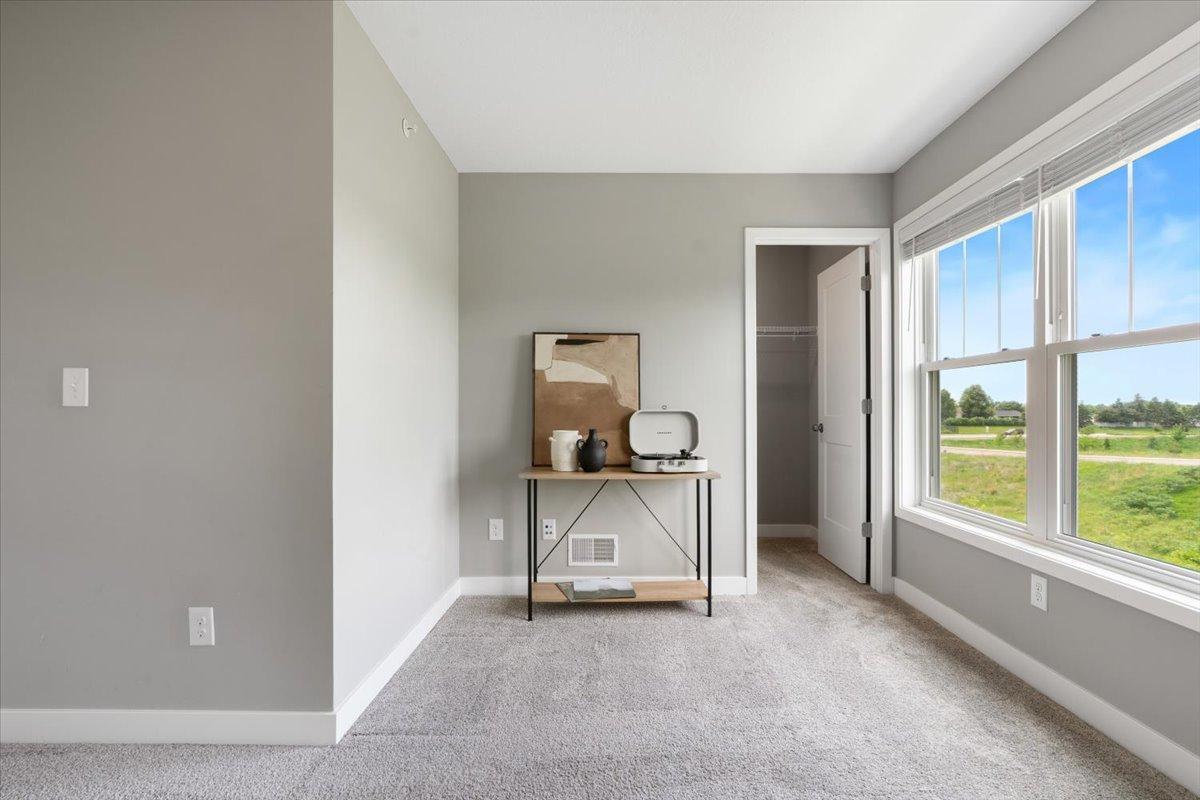 View of Residential at 5098 93rd Lane, Brooklyn Park MN 55443, Brooklyn Park (24 of 53) - Mike Wilen | Minnesota Team Real Estate