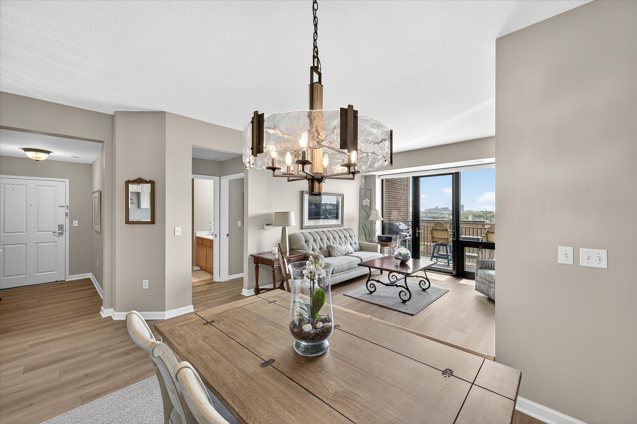View of Residential at 500 Grant Street #907, Minneapolis MN 55404, Minneapolis (5 of 34) - Mike Wilen | Minnesota Team Real Estate
