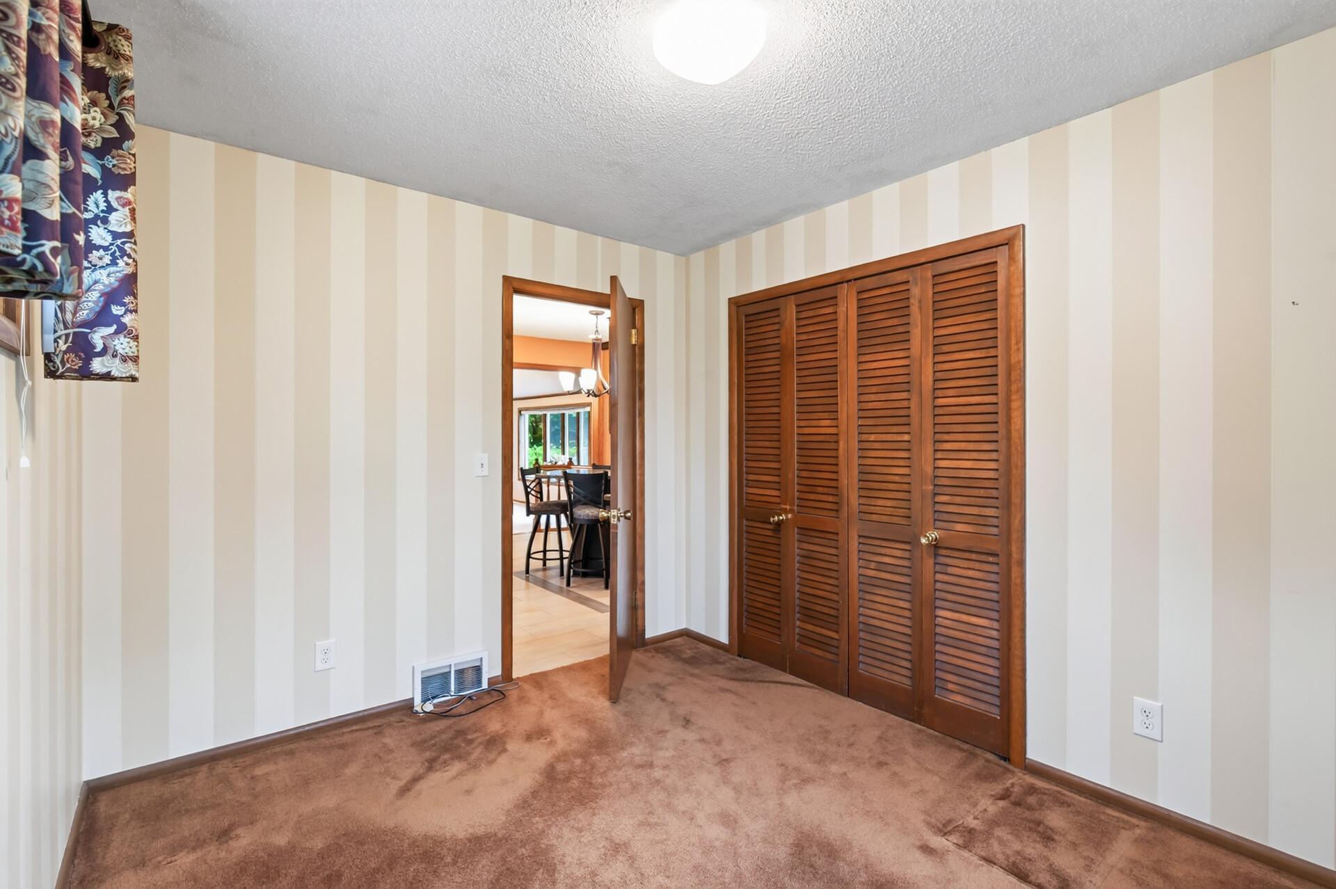 View of Residential at 1665 5th Street, New Brighton MN 55112, New Brighton (48 of 99) - Mike Wilen | Minnesota Team Real Estate