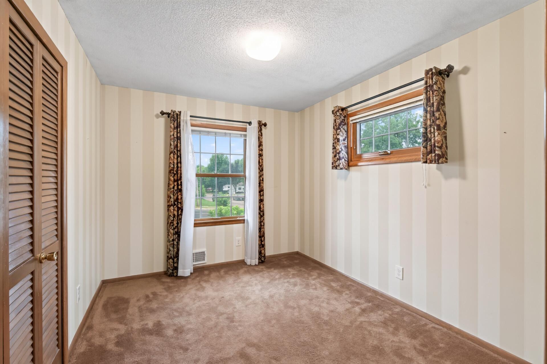 View of Residential at 1665 5th Street, New Brighton MN 55112, New Brighton (43 of 99) - Mike Wilen | Minnesota Team Real Estate