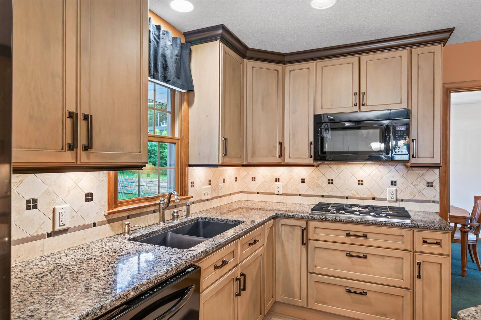 View of Residential at 1665 5th Street, New Brighton MN 55112, New Brighton (28 of 99) - Mike Wilen | Minnesota Team Real Estate