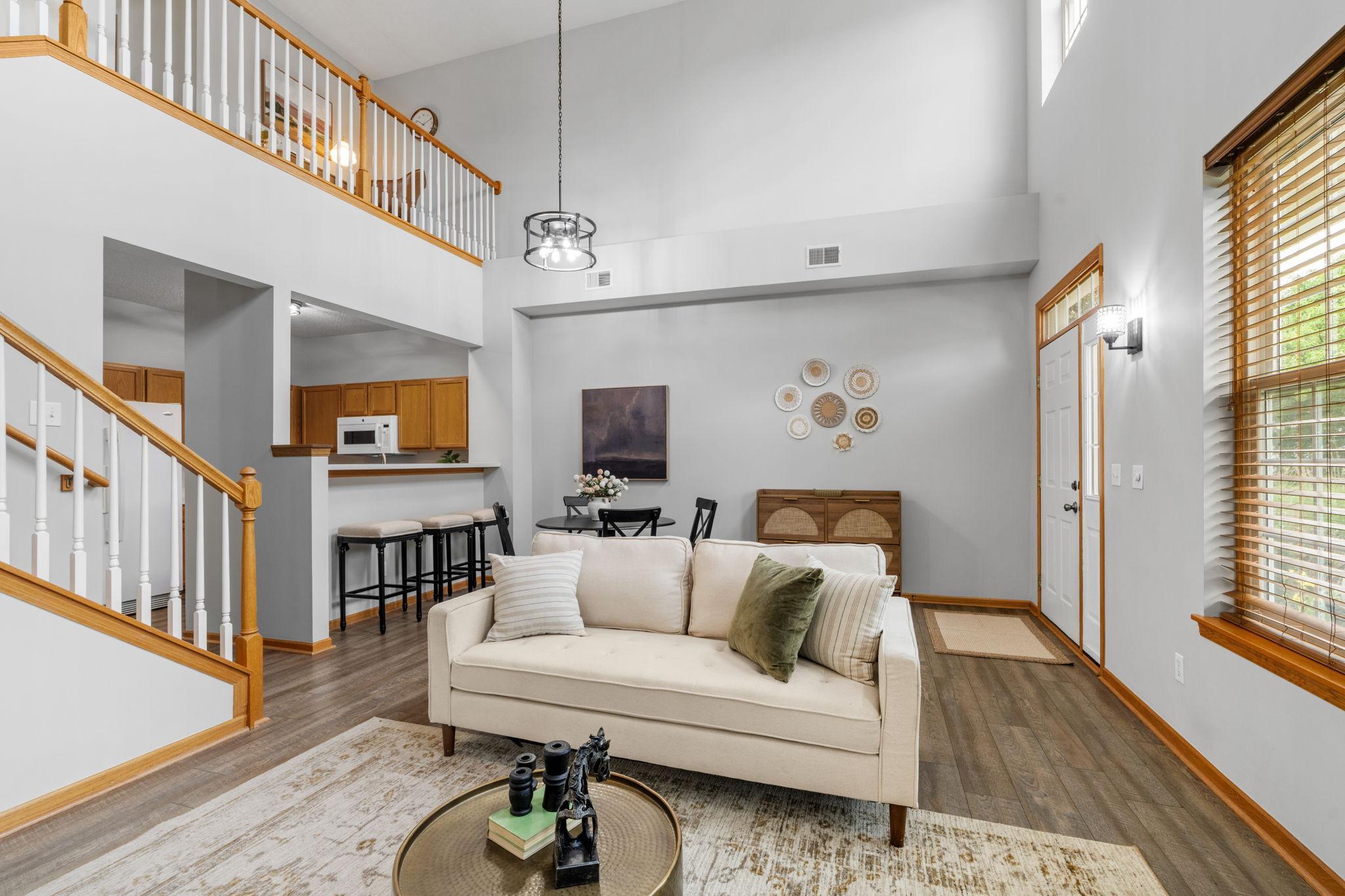 View of Residential at 713 Cobblestone Way, Shakopee MN 55379, Shakopee (4 of 25) - Mike Wilen | Minnesota Team Real Estate