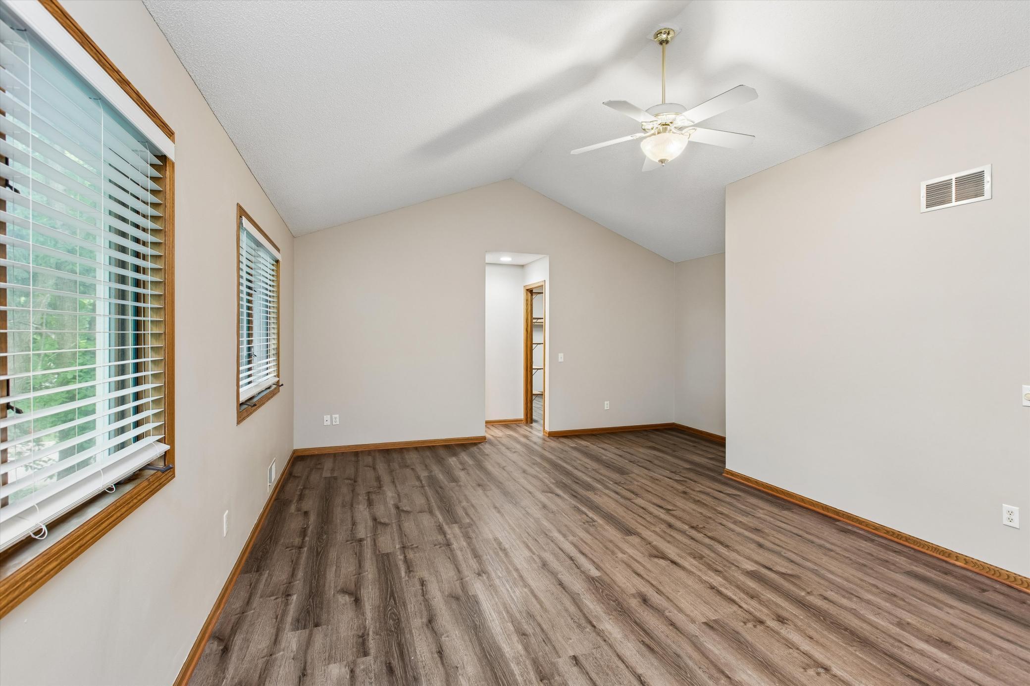 View of Residential at 17123 Jonathan Court, Lakeville MN 55044, Lakeville (25 of 40) - Mike Wilen | Minnesota Team Real Estate